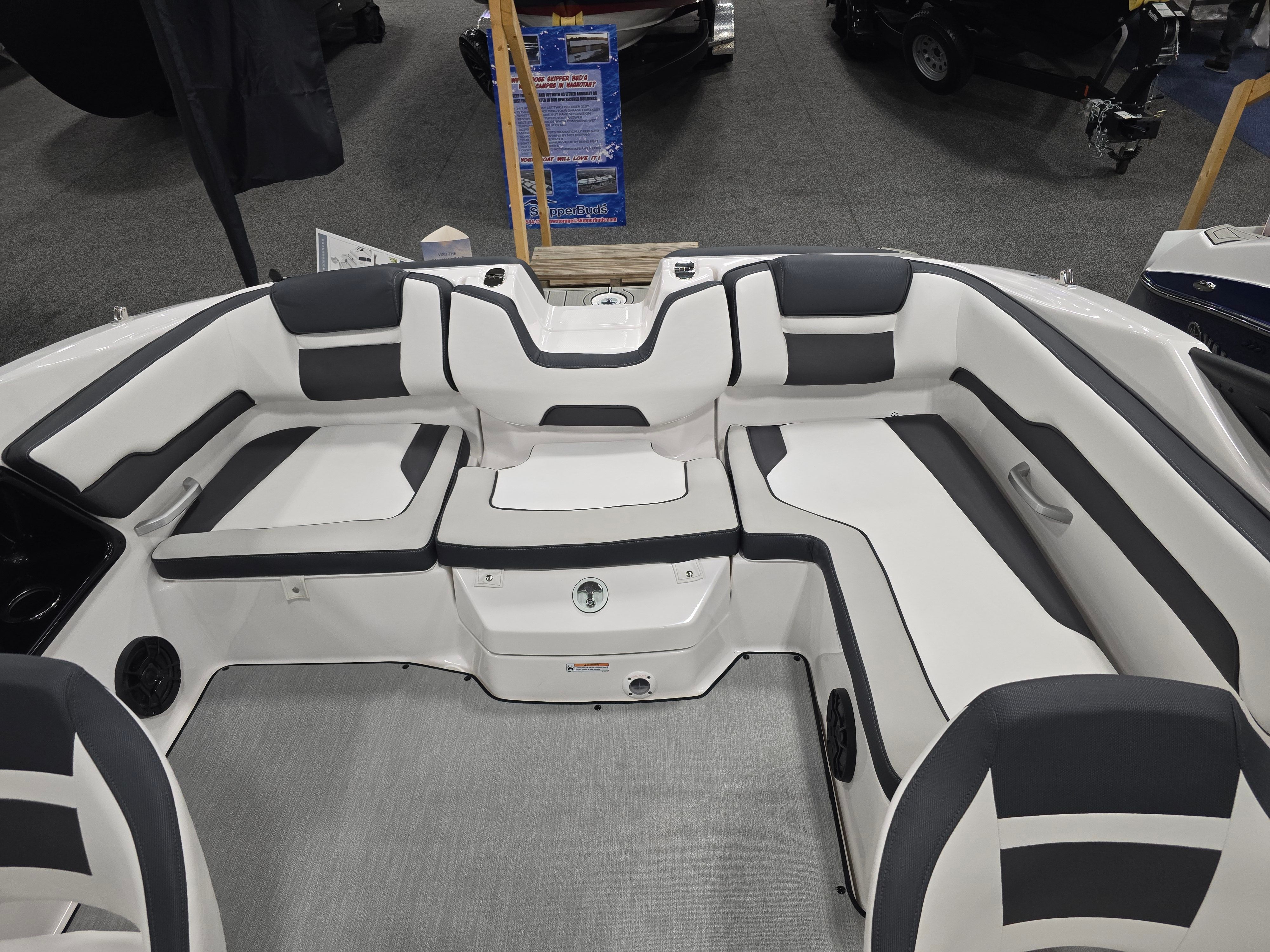 2026 Yamaha Boats SX195 - 22