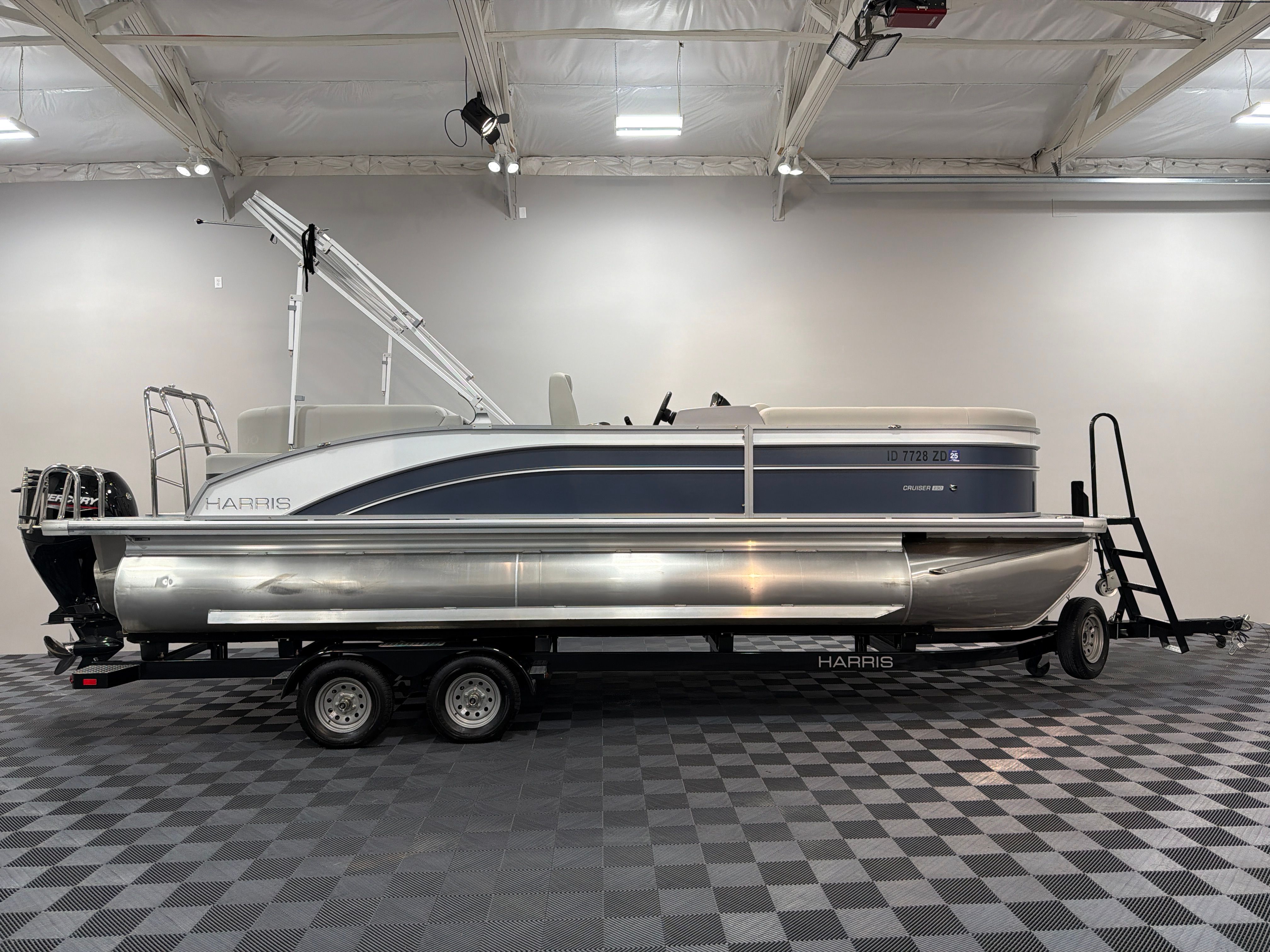 2025 Harris Cruiser 230 - 2