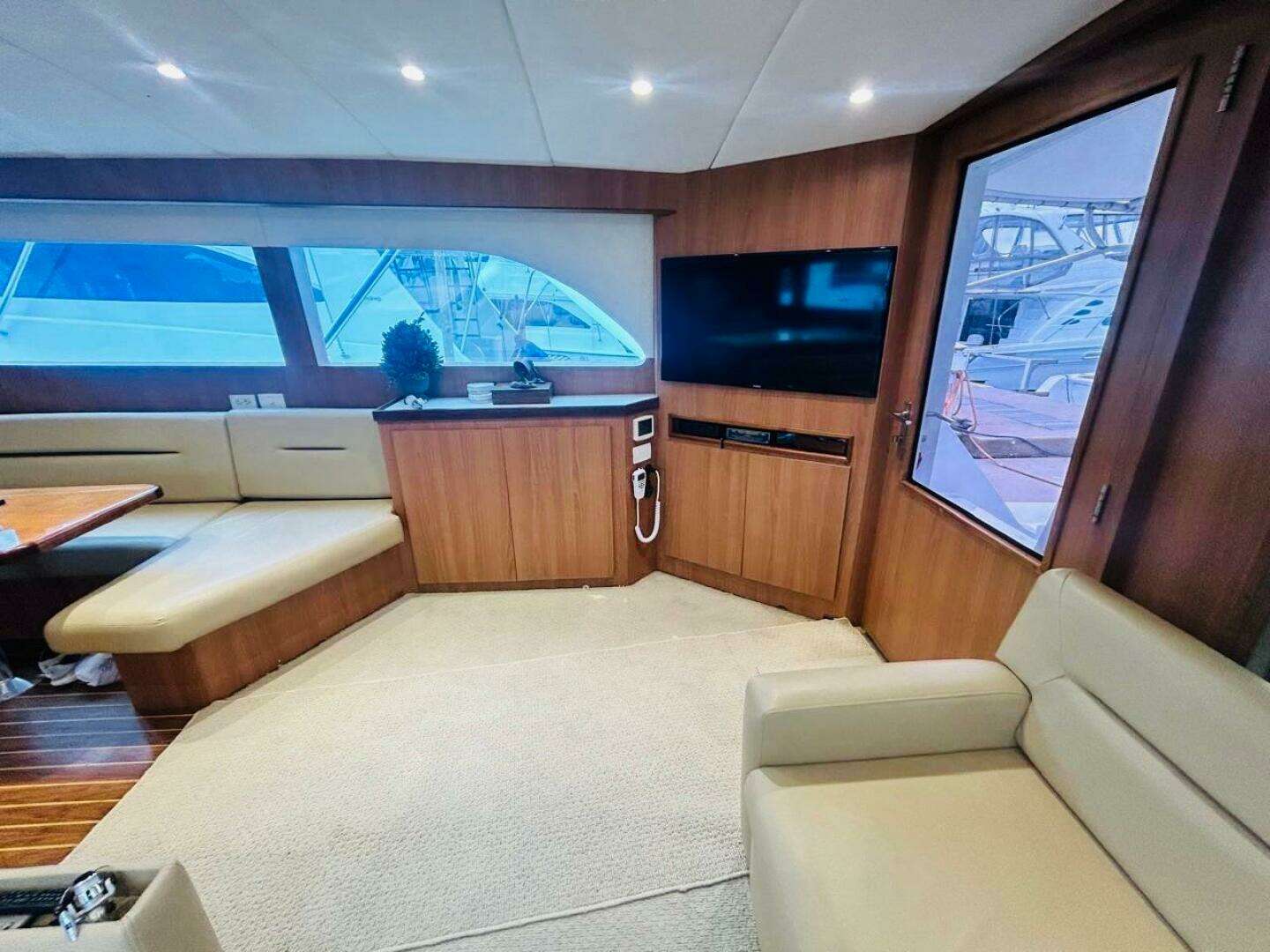 1988 Bertram 54' - Image 63