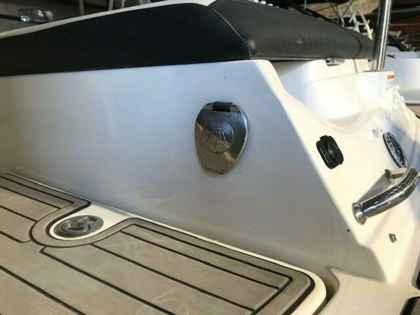 2022 Sea Ray SPX 190 OB - Image 29