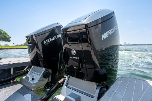 2023 Cruisers Yachts 42 GLS OB - 38