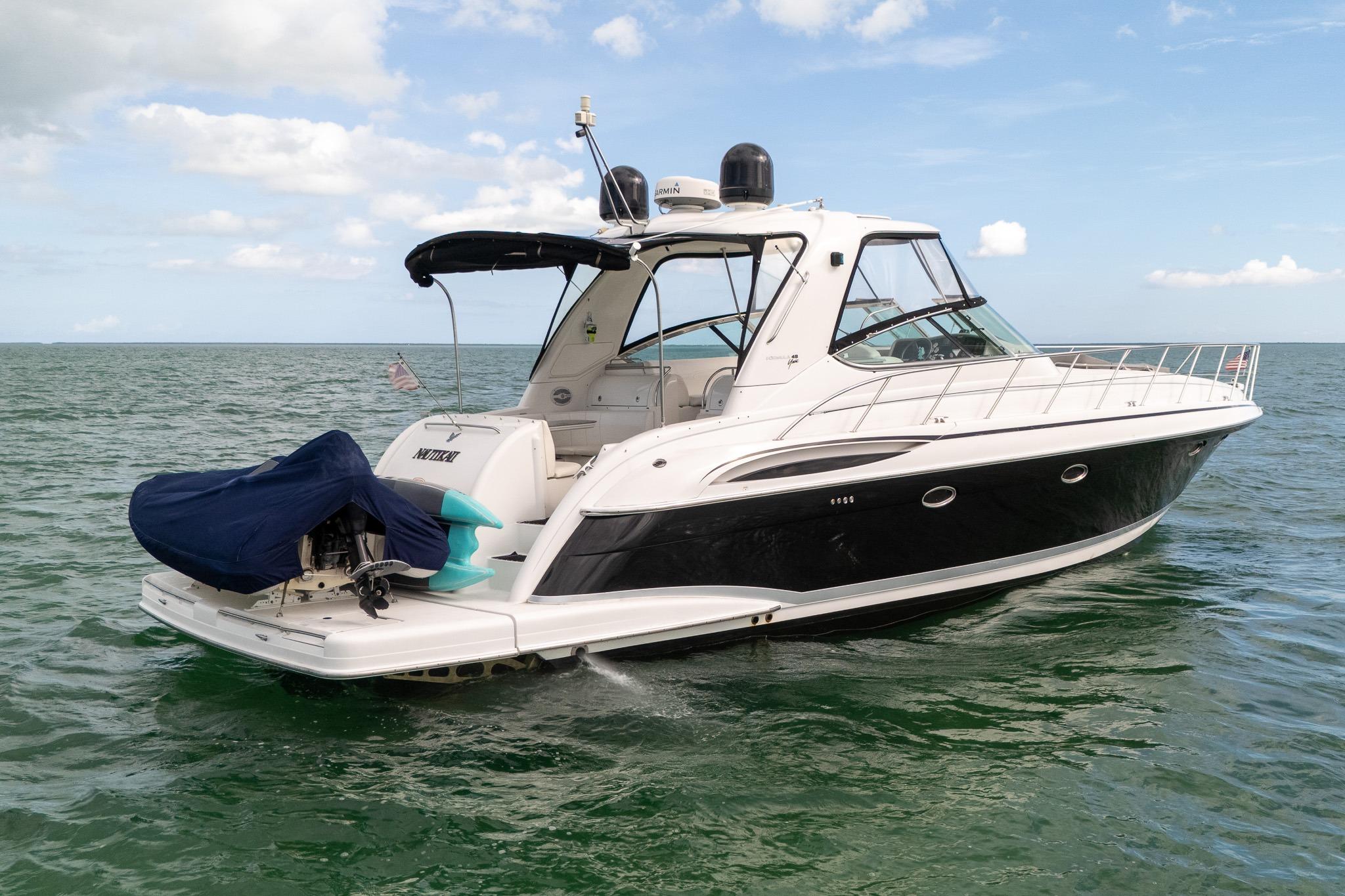 2005 Formula 48 Yacht