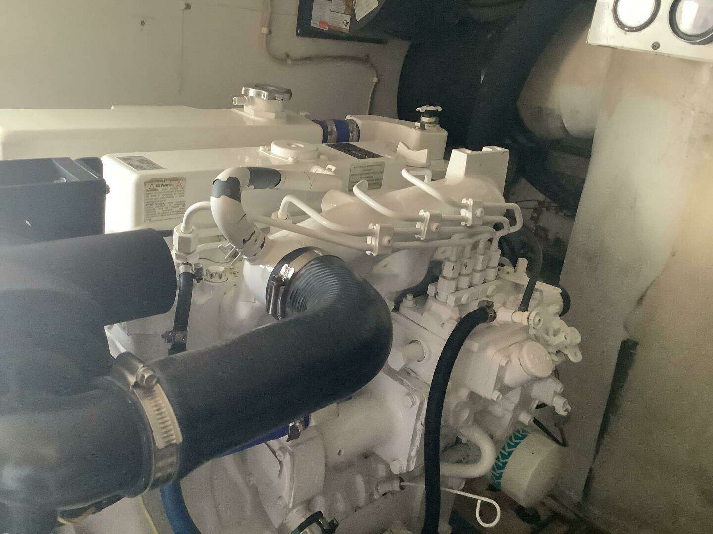 1994 Viking 50' Convertible Sportfish - Image 33