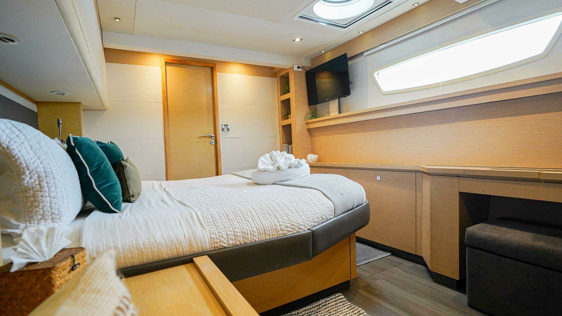 2017 Fountaine Pajot Victoria 67 - Image 42