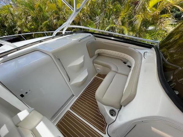 2005 Hydra-Sports 3300 VX - 5