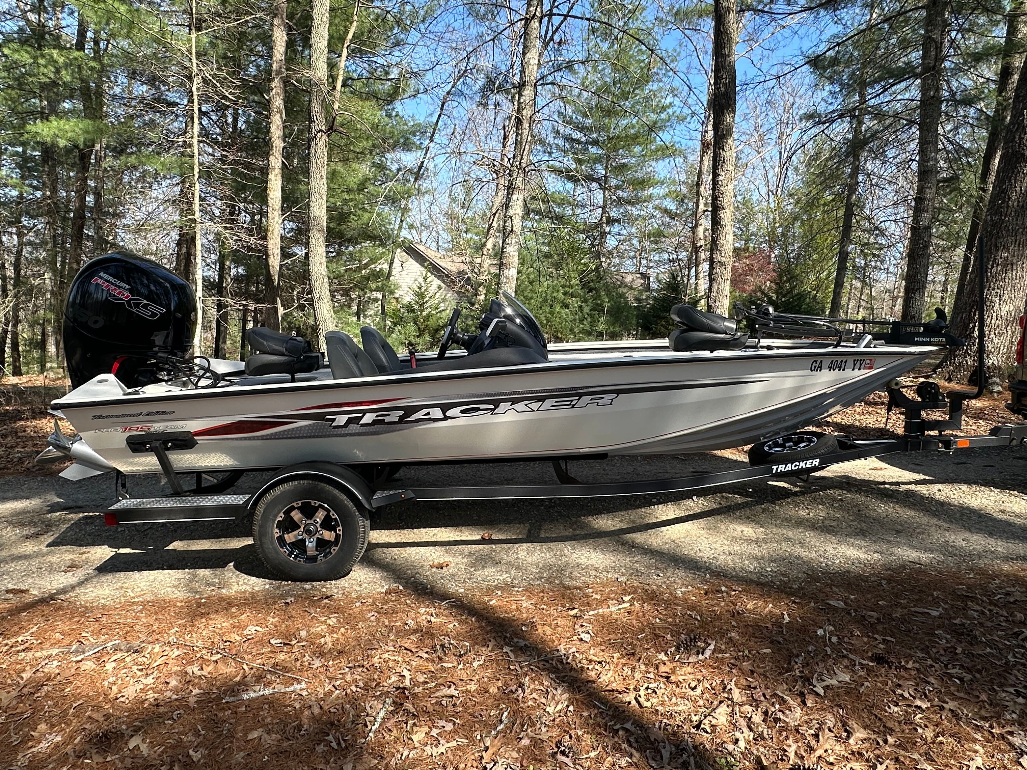 2020 Bass Tracker Pro 195 Tournament Edition