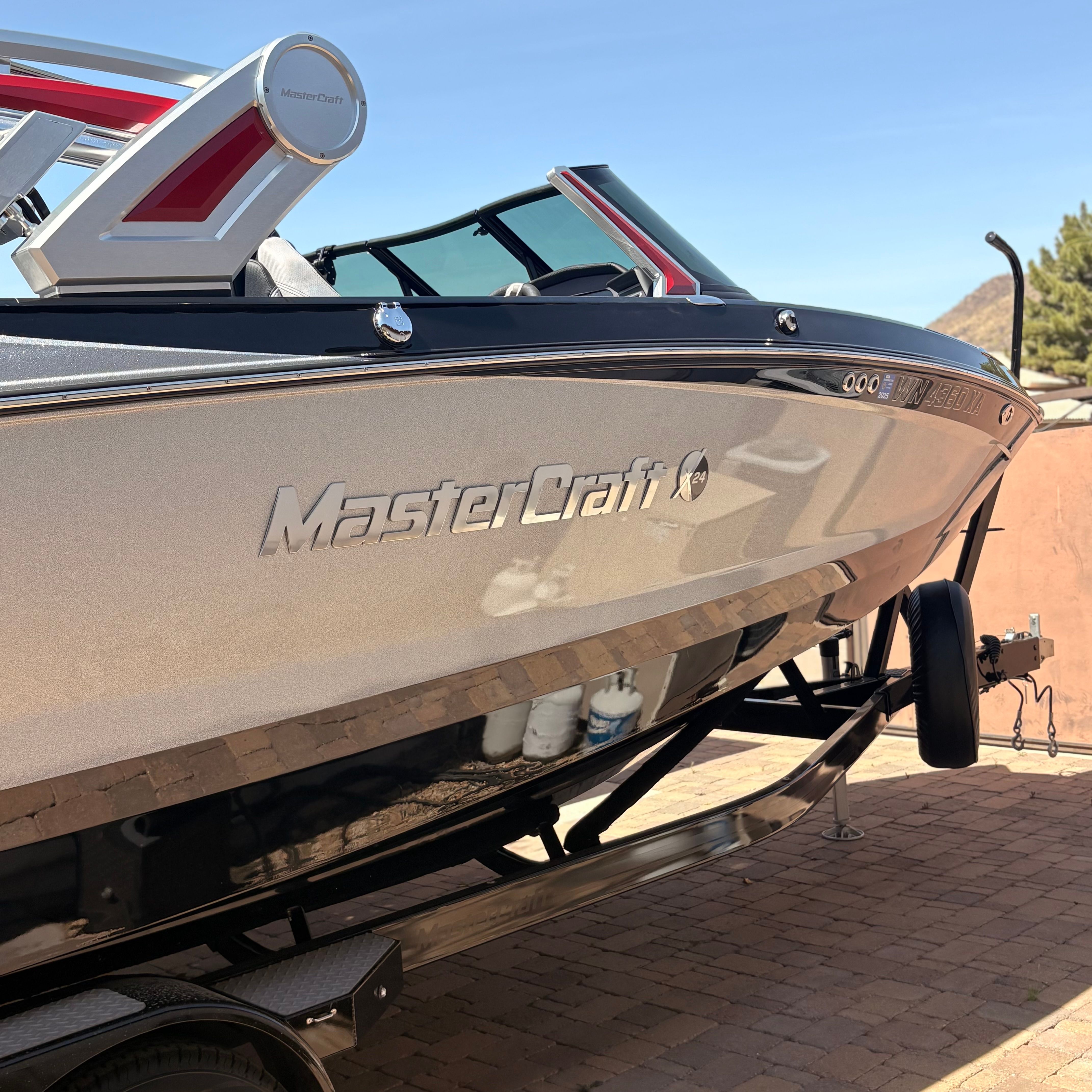 2022 MasterCraft X24