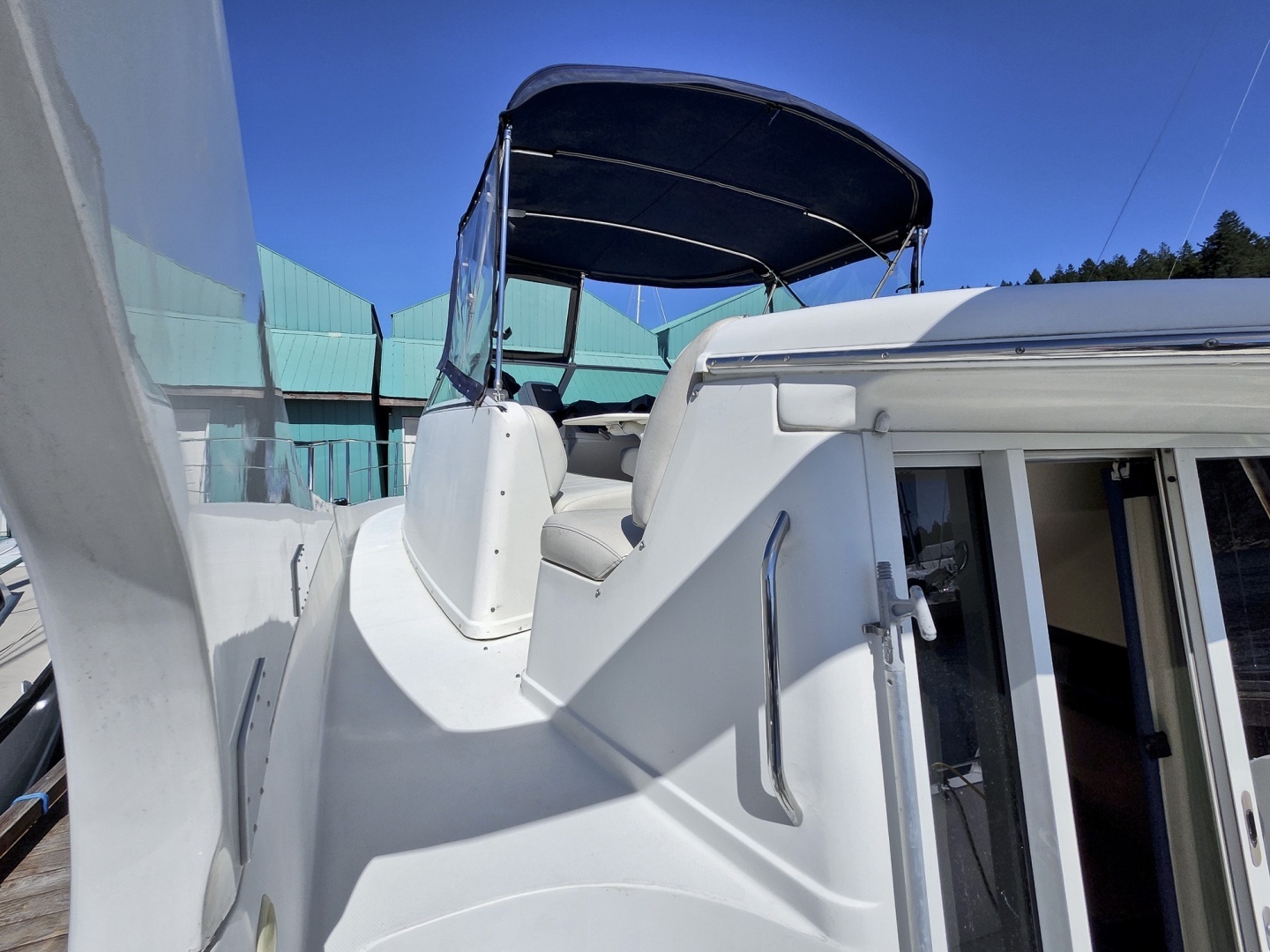 2007 Carver 36 Mariner - Image 10