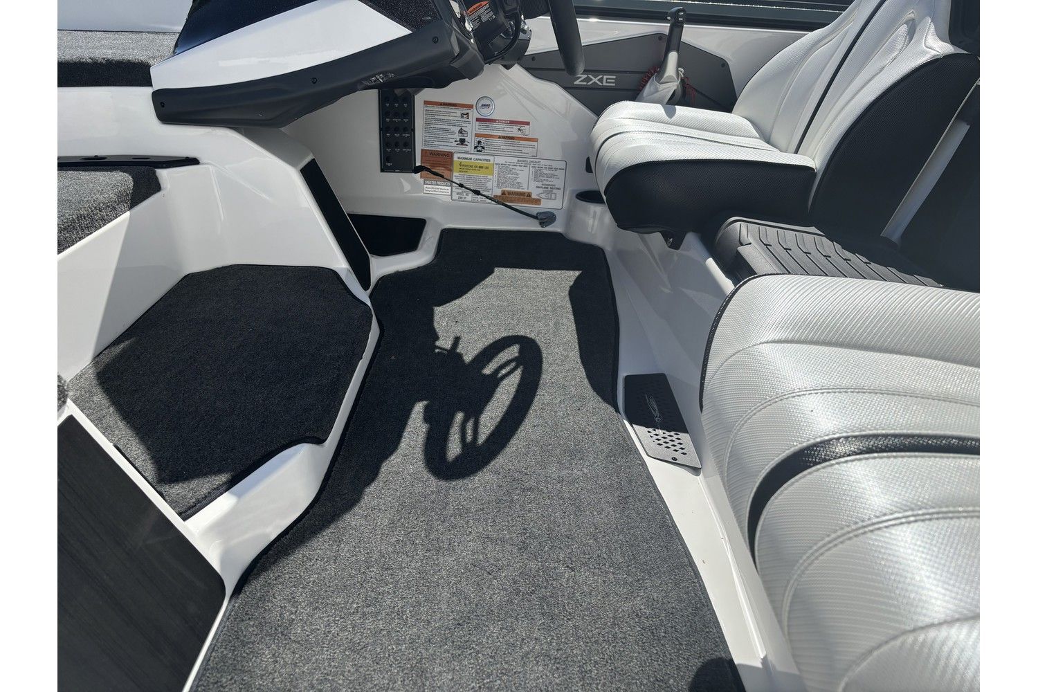 2026 Skeeter ZXE20 - 11