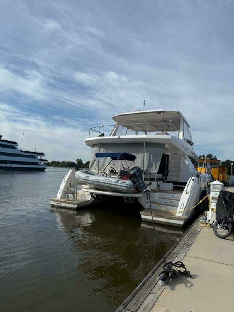 2023 Leopard 46 PC - Image 4