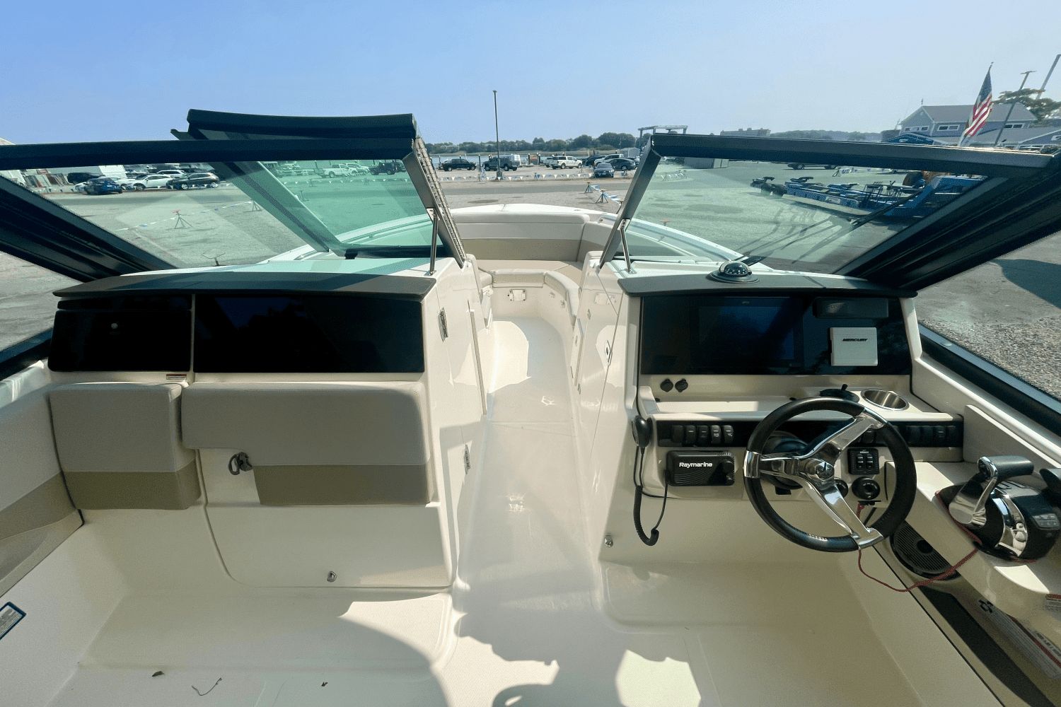 2022 Boston Whaler 280 Vantage - 22