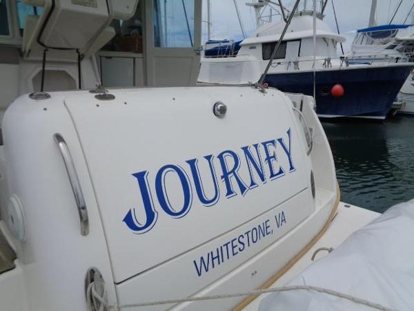 2004 Tiara Yachts 4400 Sovran - 3