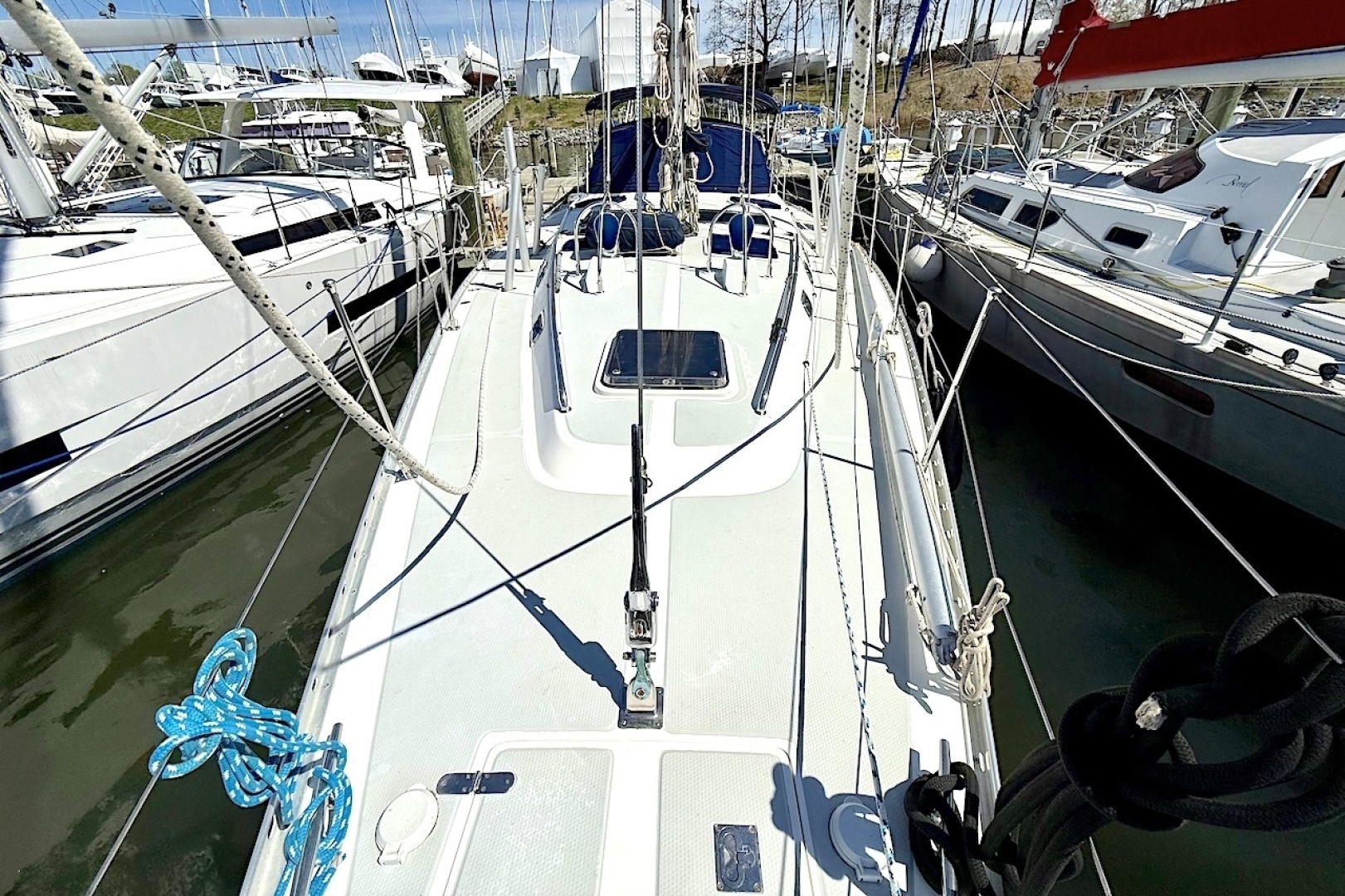 1998 Hylas 49 - Image 19