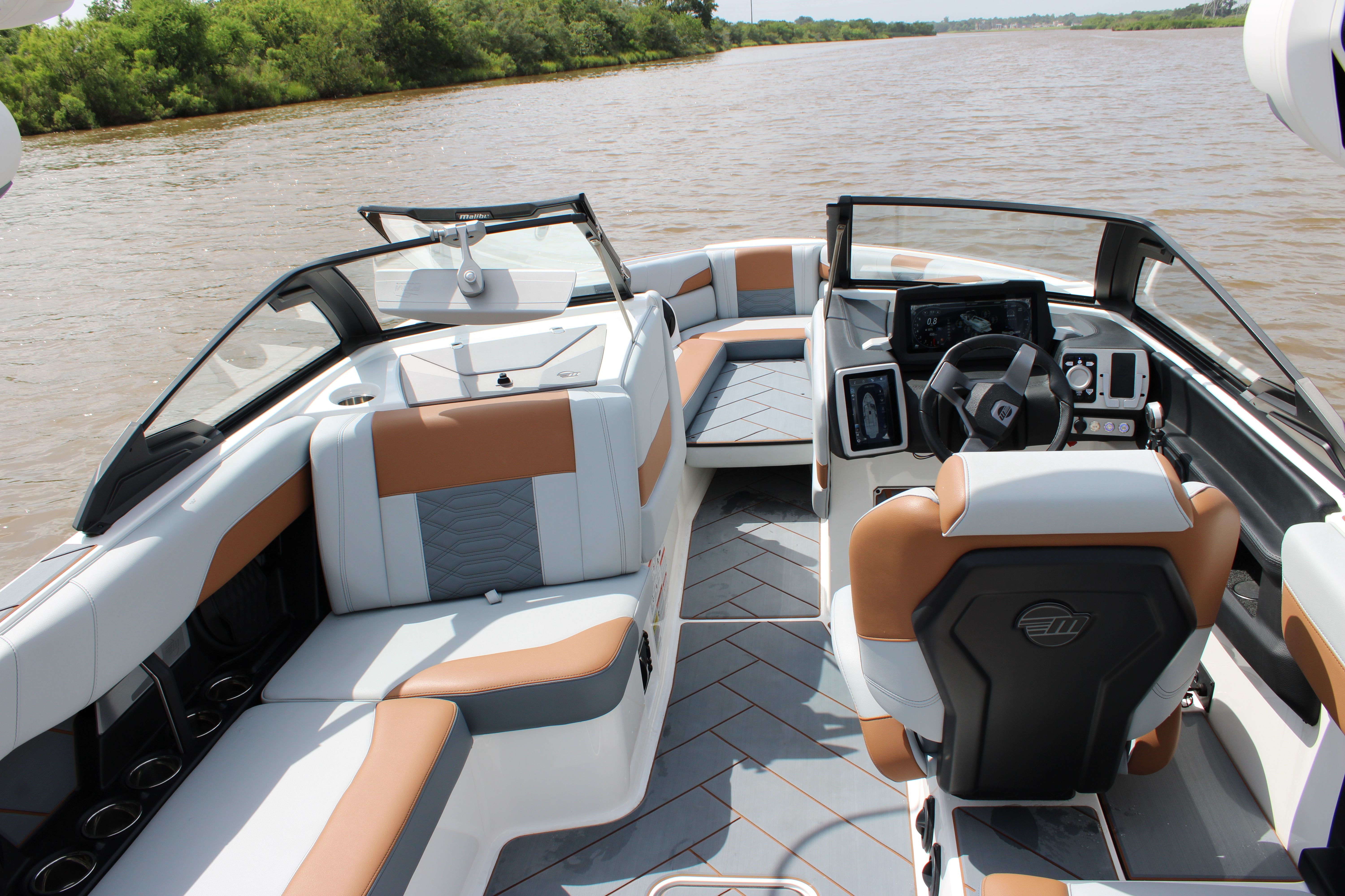 2024 Malibu 26LSV - 27
