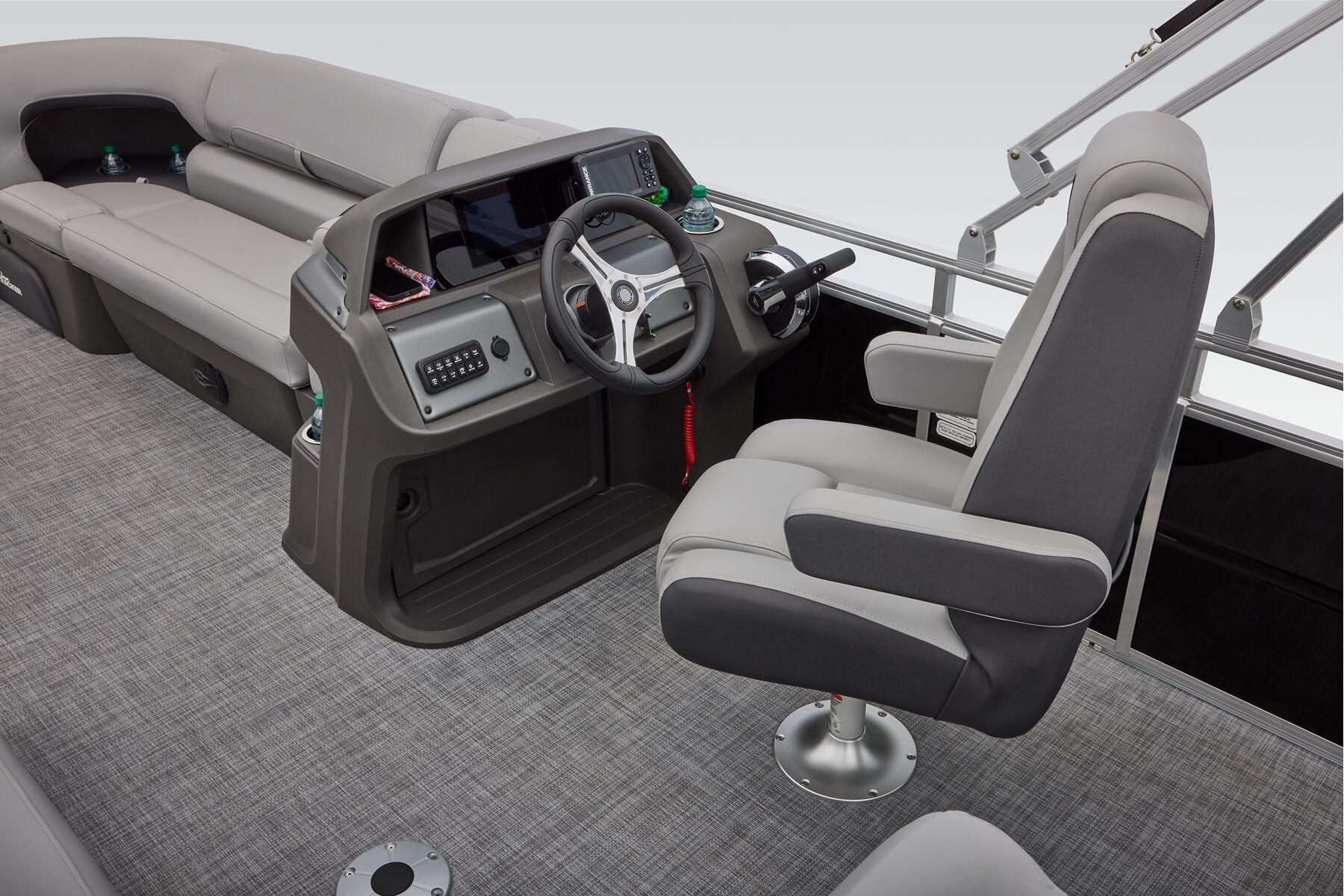 2026 Sun Tracker SportFish 20 DLX - 43
