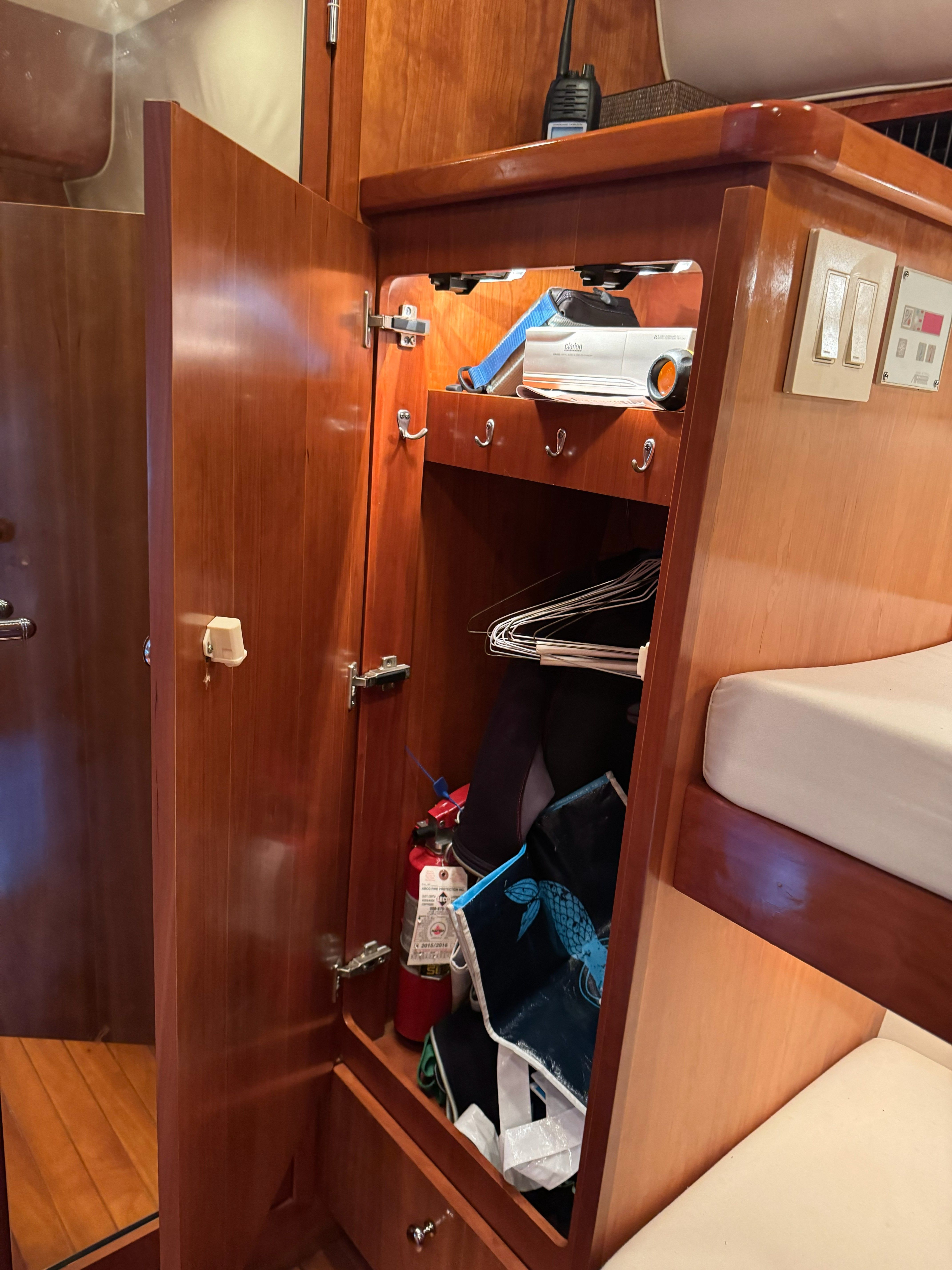 2003 Tiara Yachts 5000 Open - 80