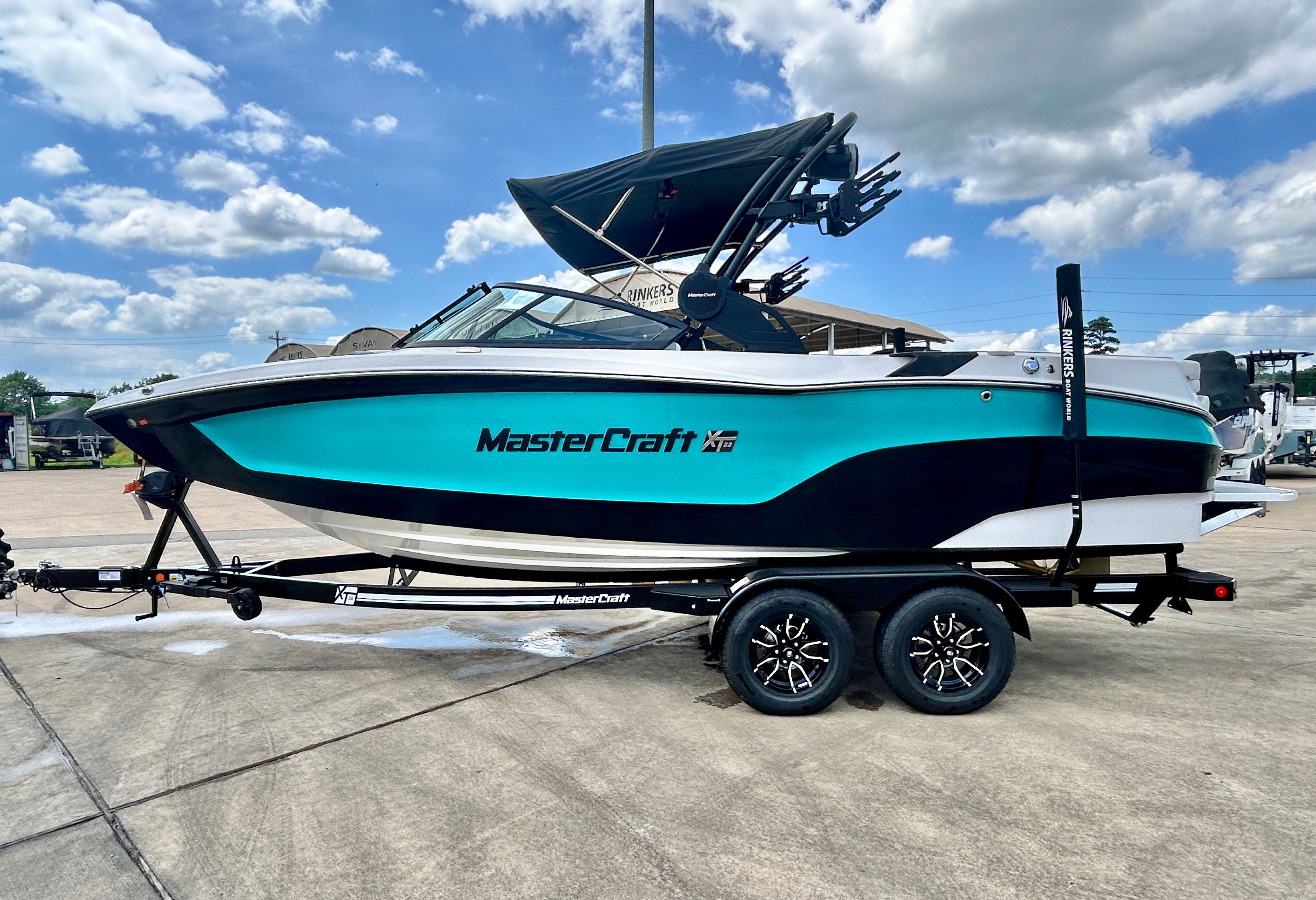 2026 MasterCraft XT22 - 4