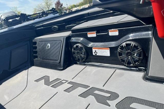 2026 Nitro Z20 XL boat interior with speakers and storage compartments.