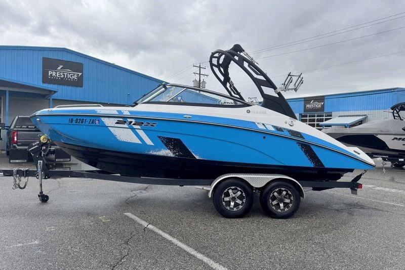 2021 Yamaha Boats 212X