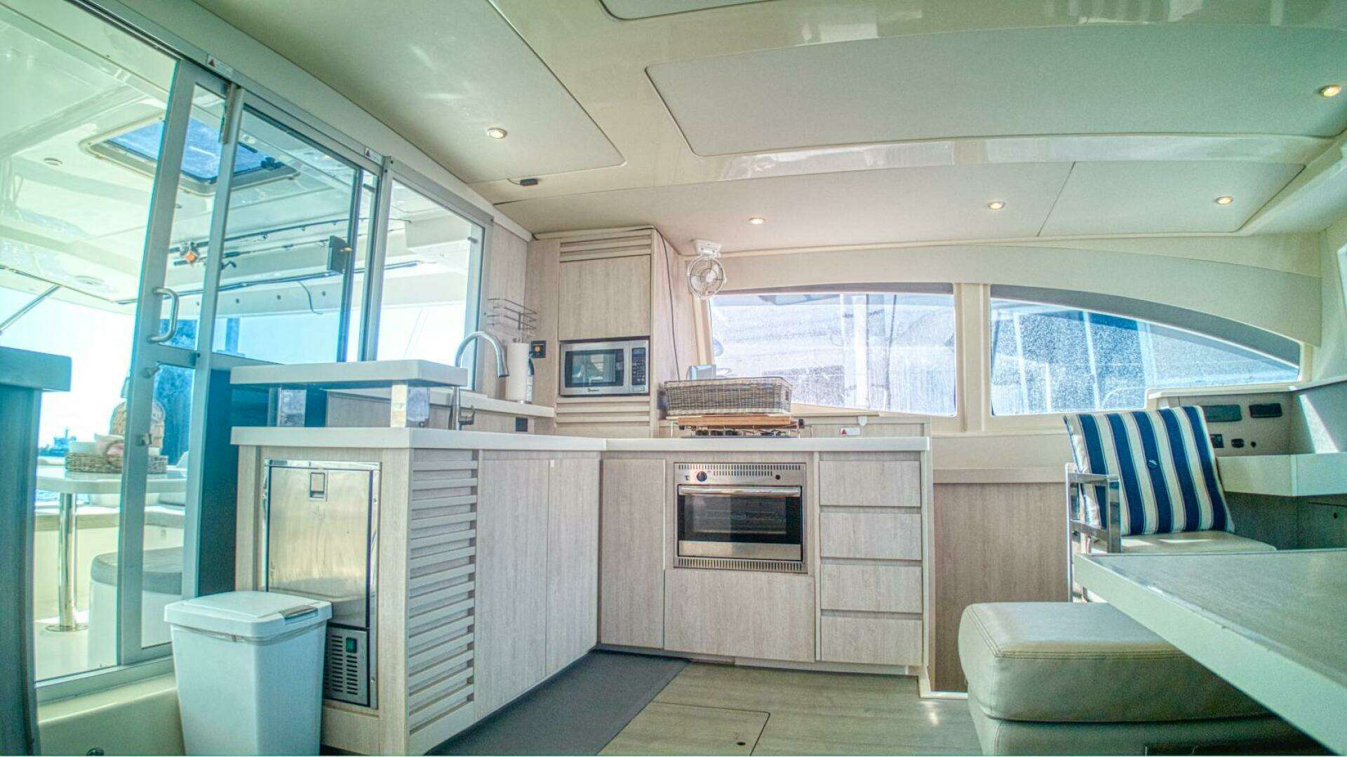 2015 Leopard — - Image 13