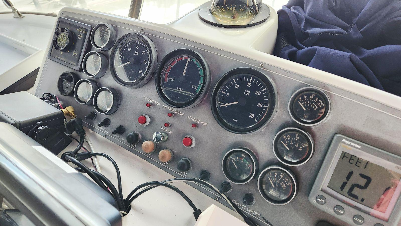 2000 Ocean Alexander 511 Classico - 75