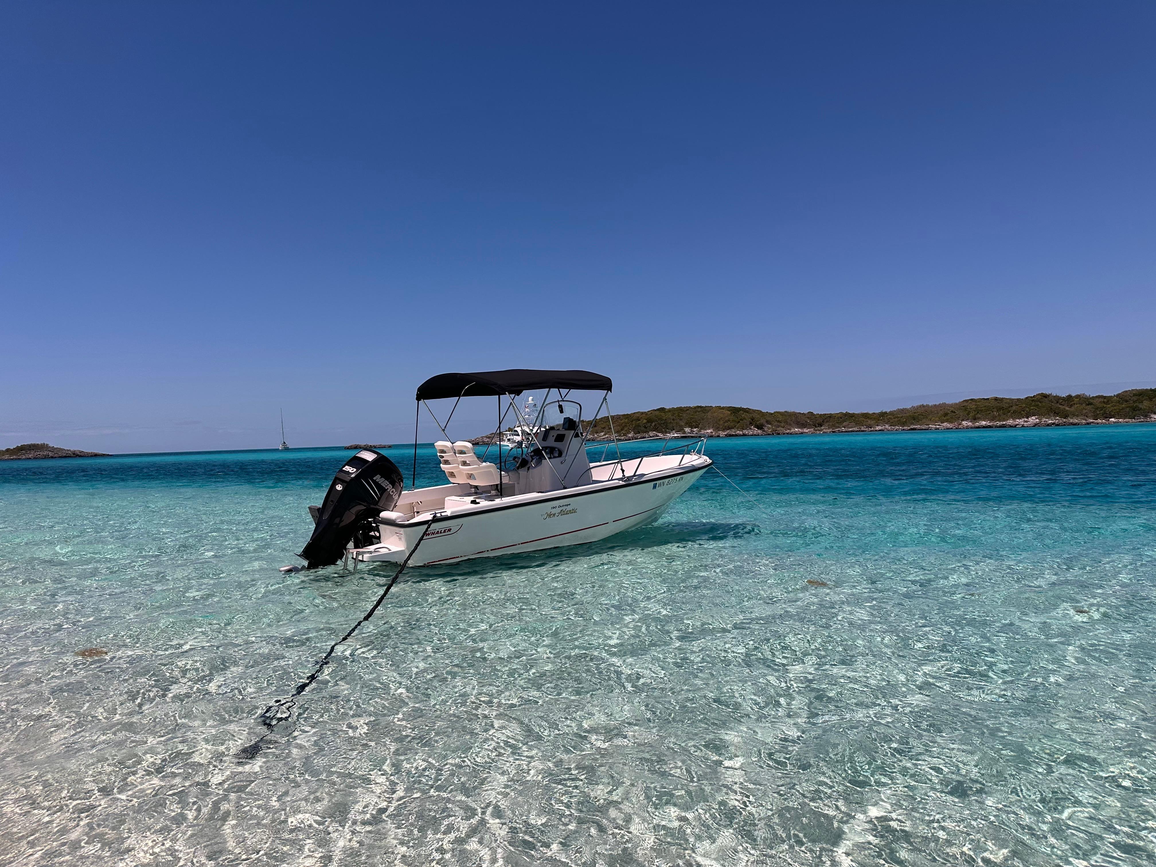 2010 Boston Whaler 190 Outrage - 4