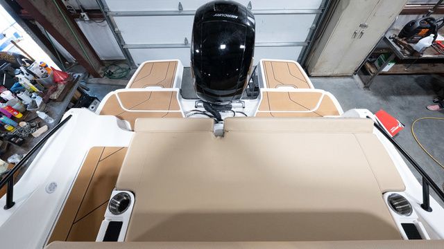 2025 Bayliner D20 - 7