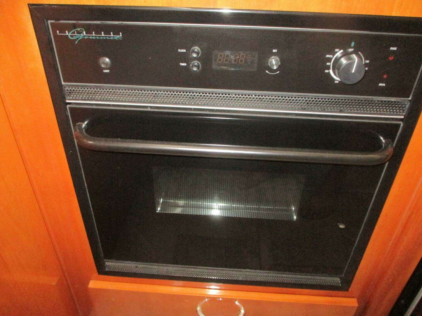 2006 Carver — - Image 41