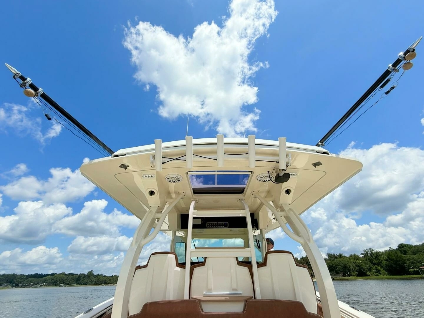 2020 Scout 380 LXF - Image 14