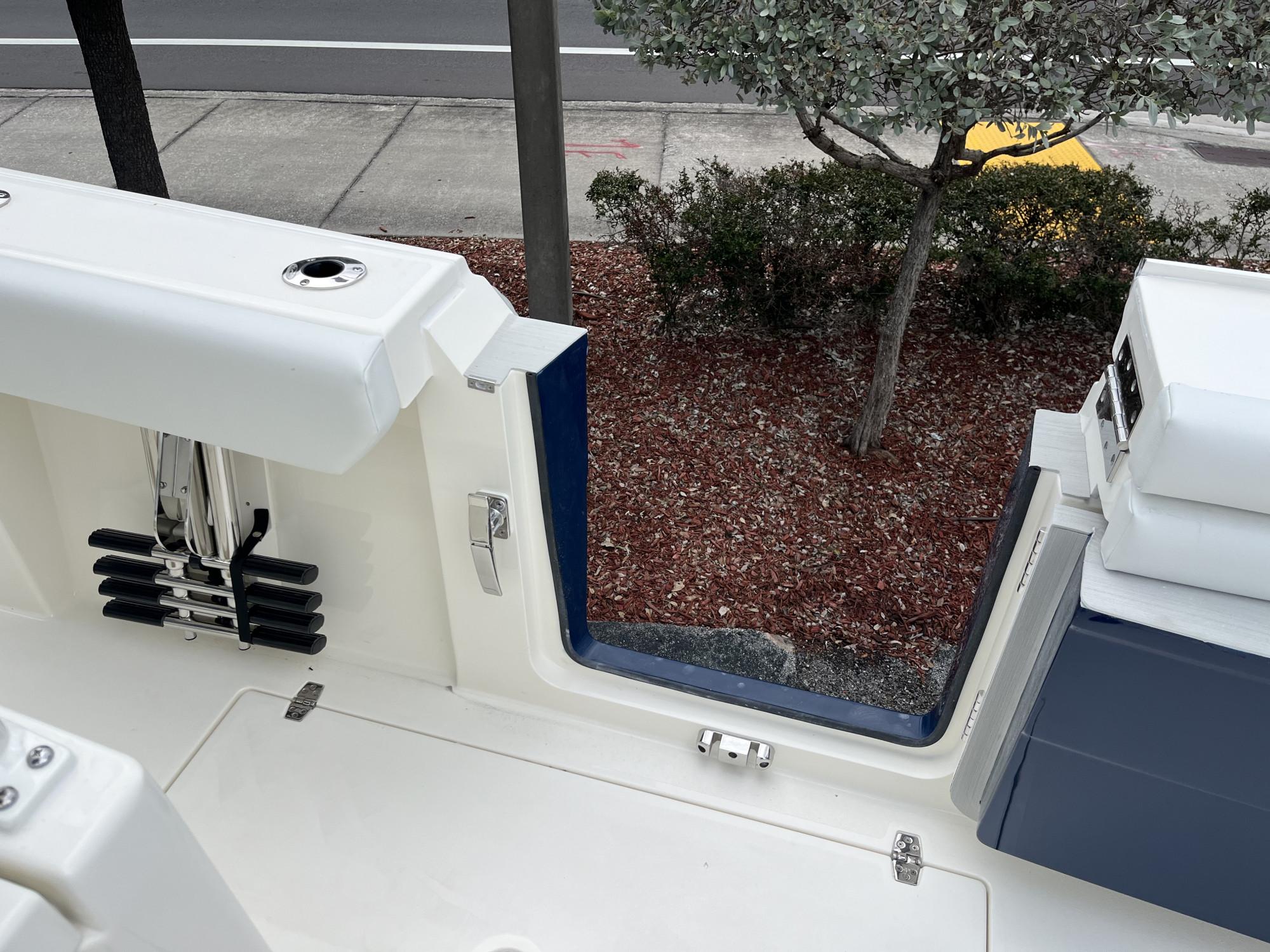 2025 Cobia 320 Center Console - 35