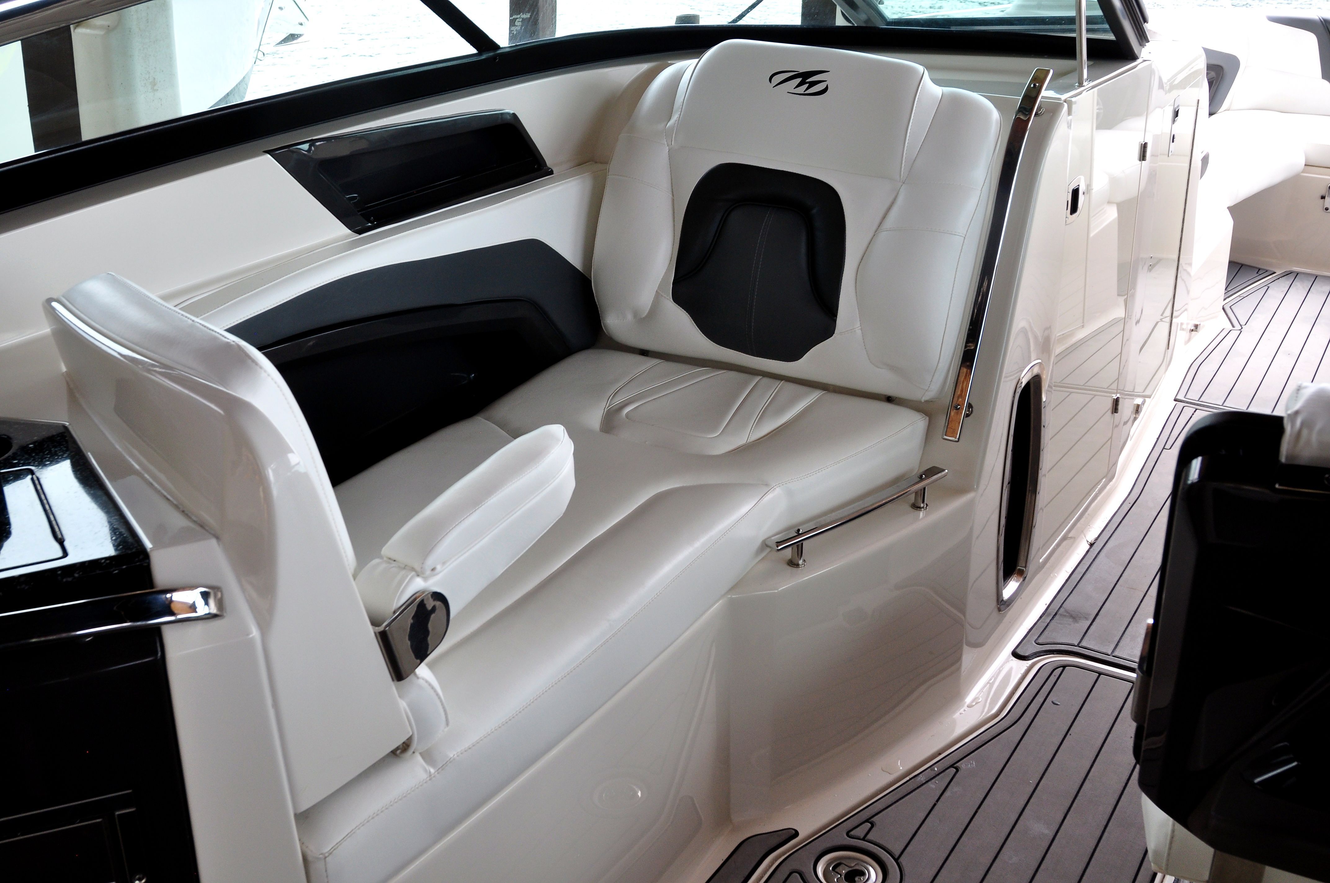 2014 Monterey 328SS Super Sport - 61