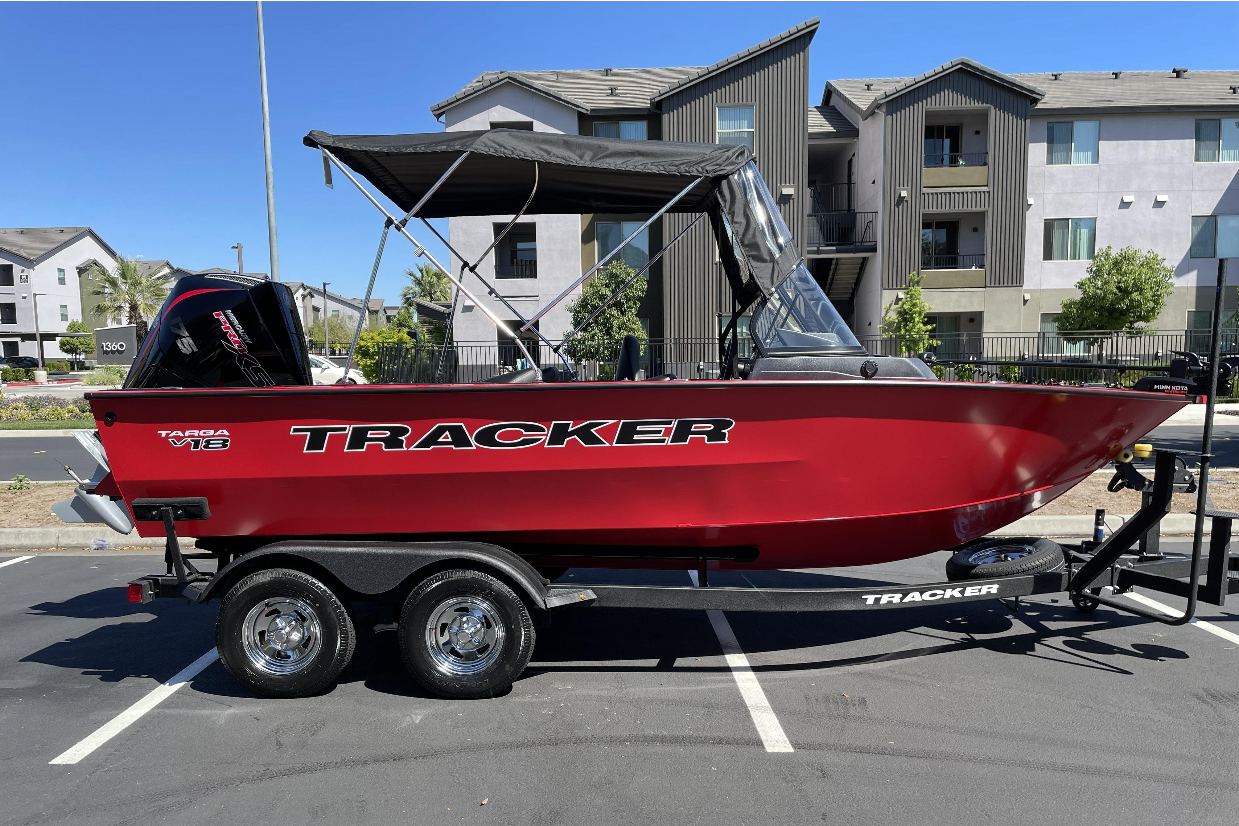 2026 Tracker Targa V-18 WT
