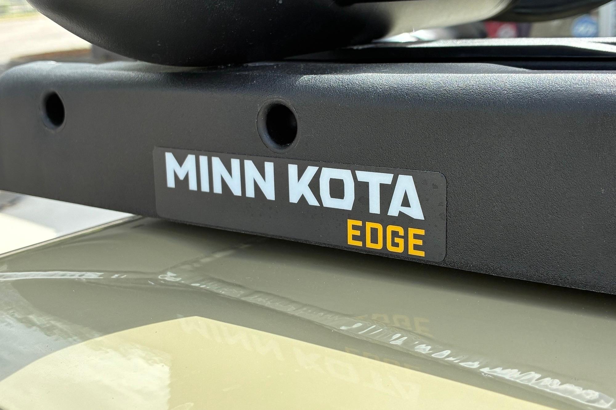 Minn Kota Edge trolling motor on 2026 Tracker Pro Team 175 boat.