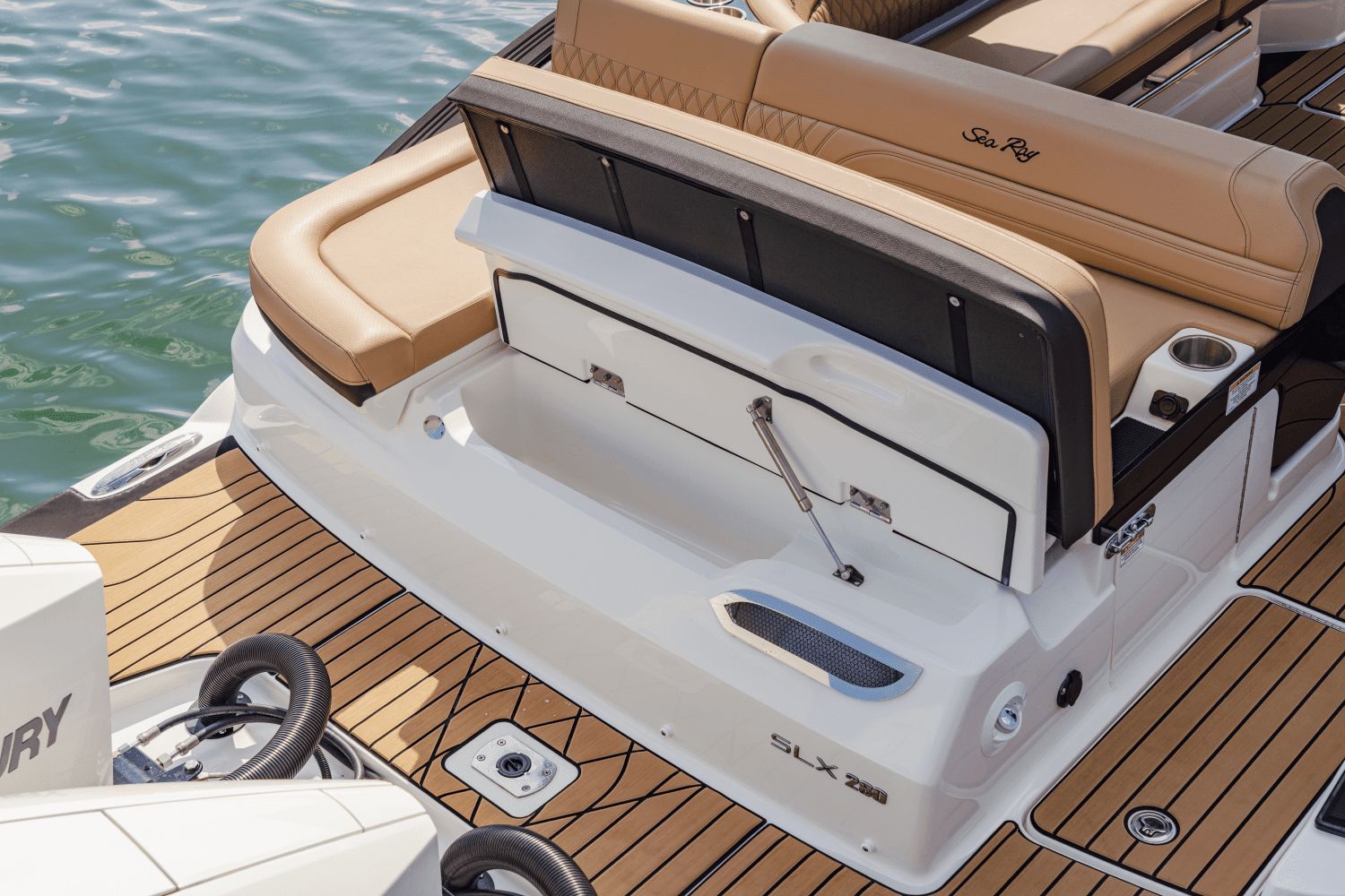 2026 Sea Ray SLX 280 Outboard - 13