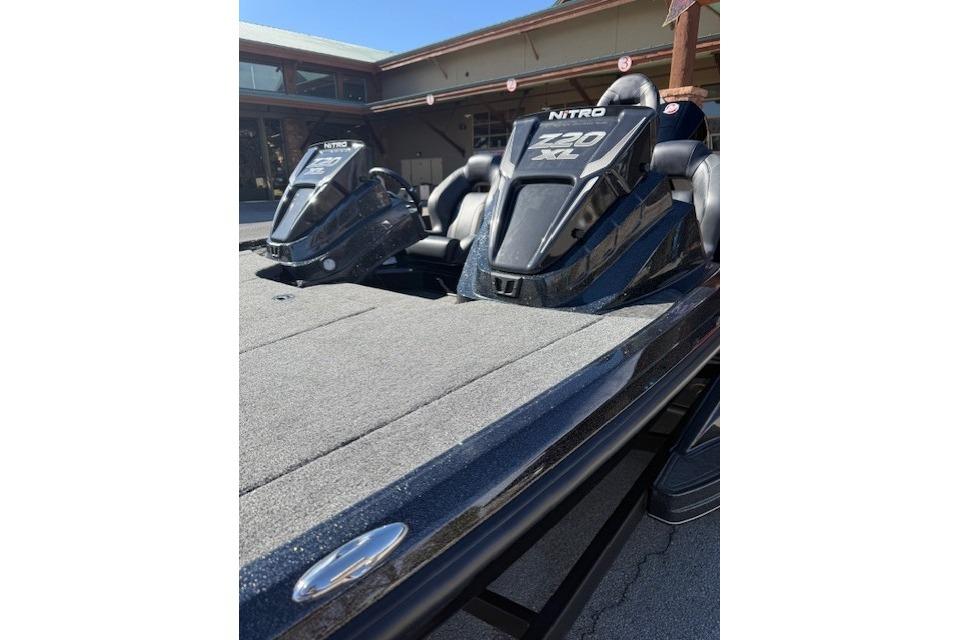2026 Nitro Z20 XL Pro boat with sleek design and modern features.