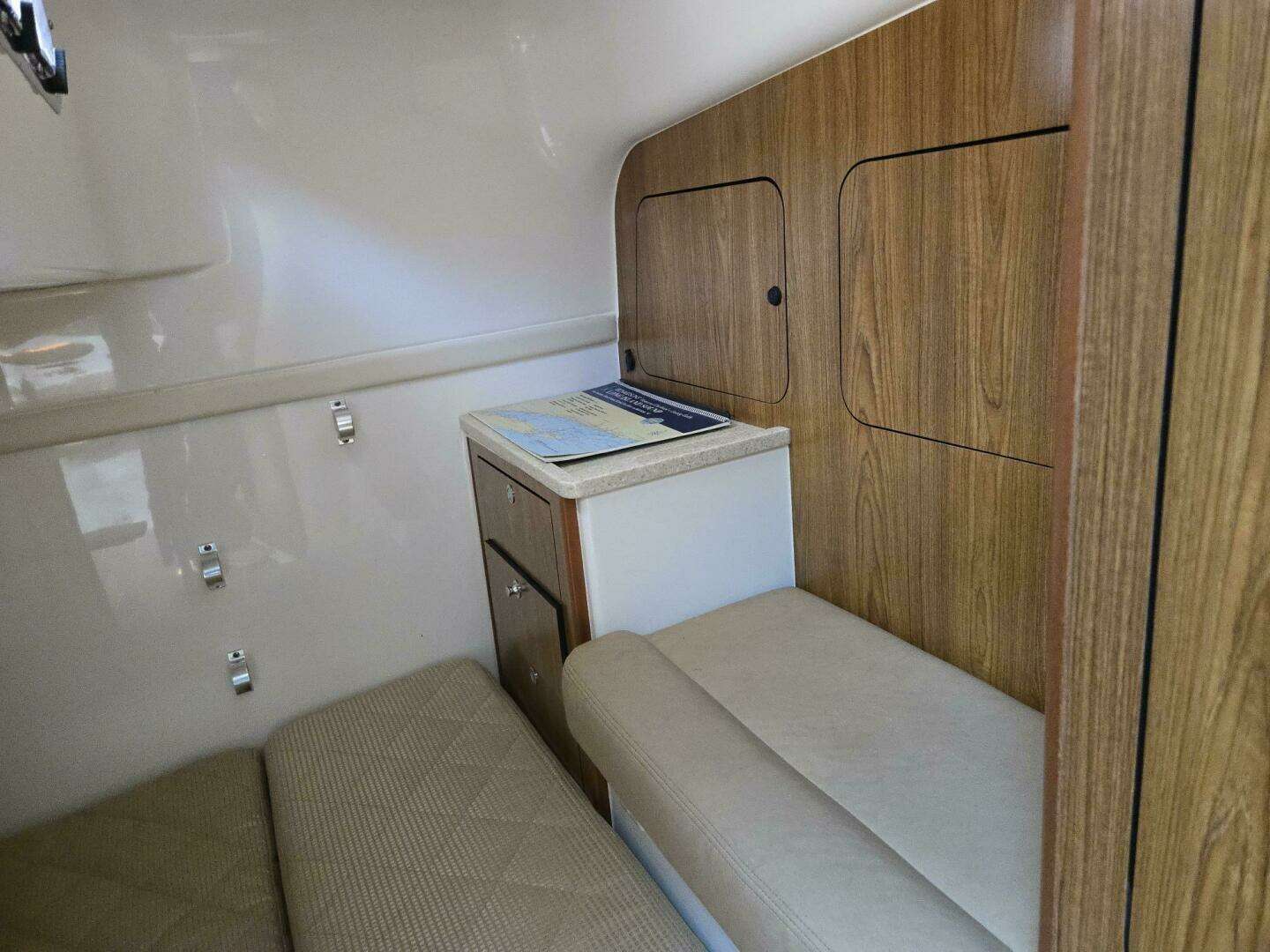 2013 Pursuit 345 Offshore - Image 30