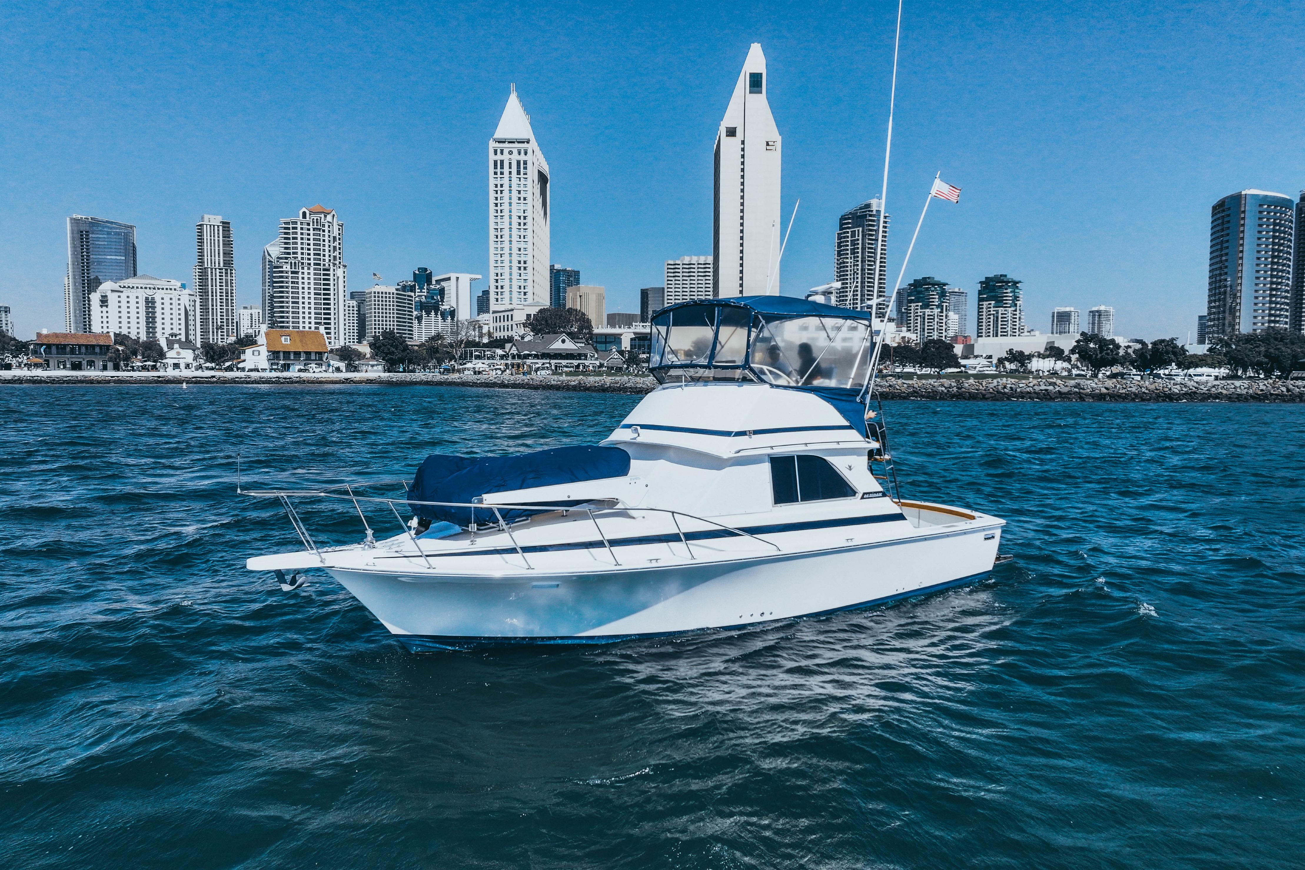 1984 Bertram 35 Convertible