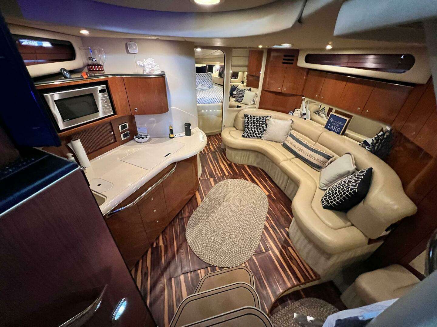 2002 Sea Ray 380 Sundancer - Image 20