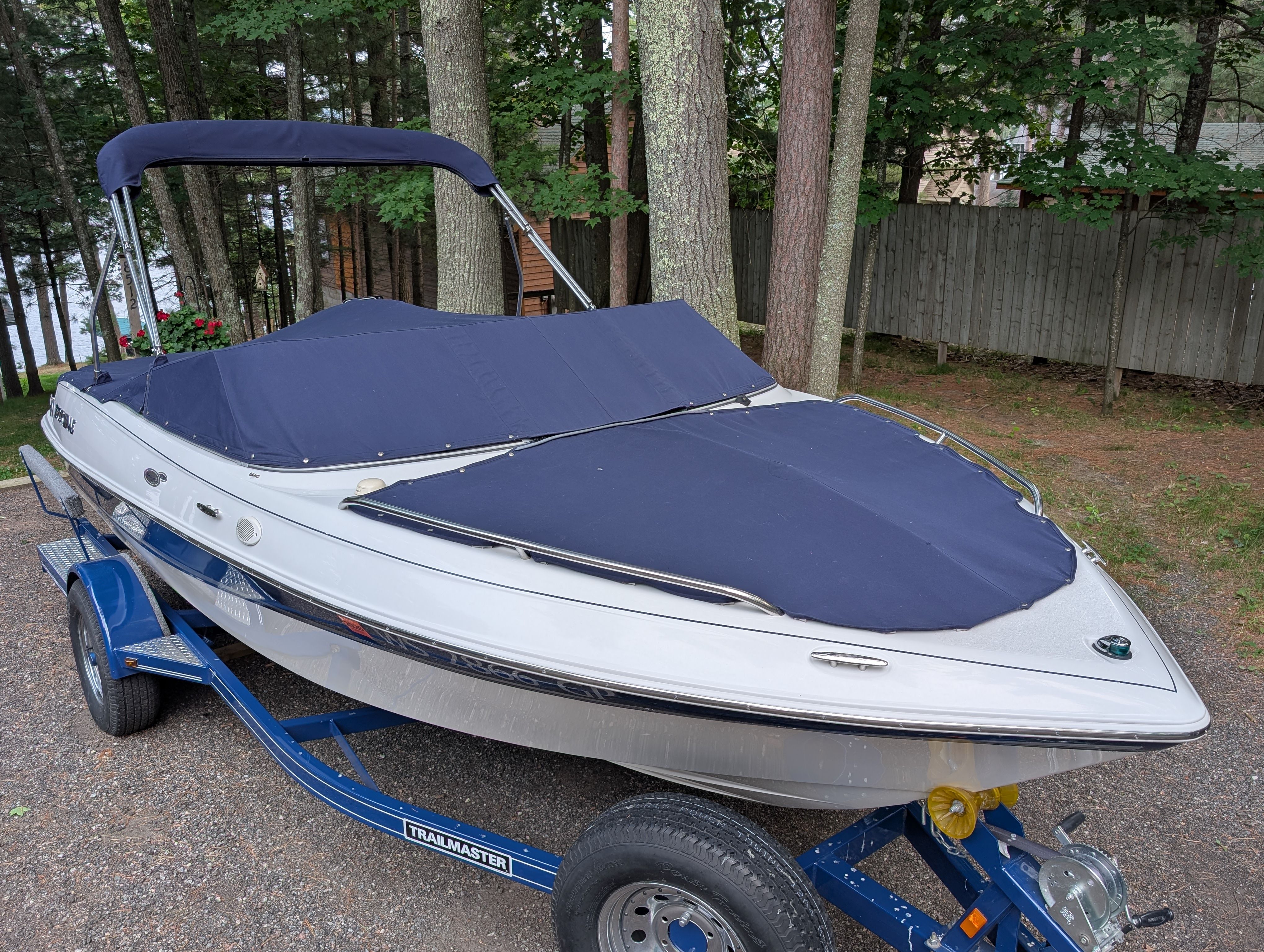 2004 Four Winns 190 Horizon