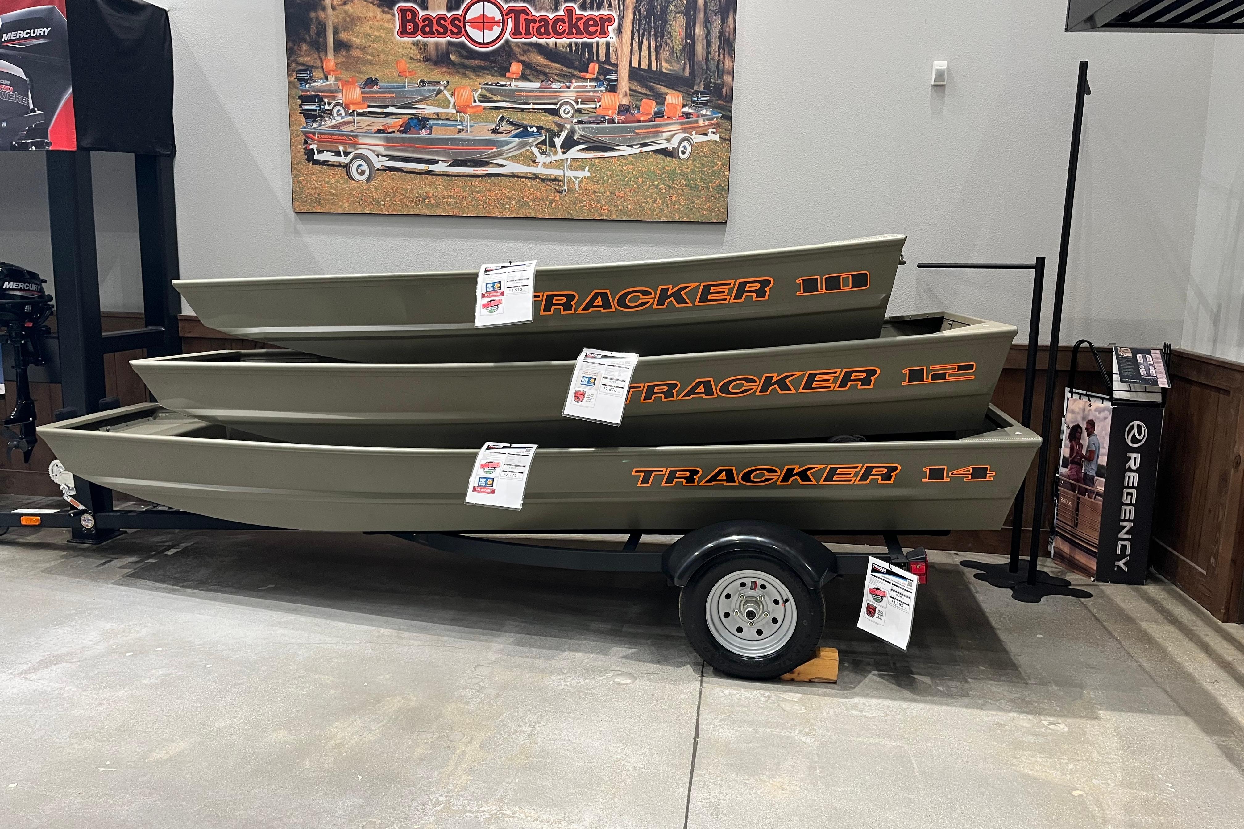2026 Tracker Grizzly 12 Jon