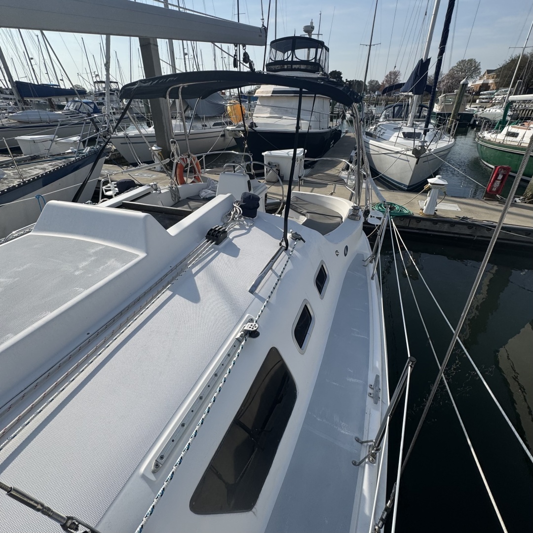 2002 Hunter 326 - Image 32