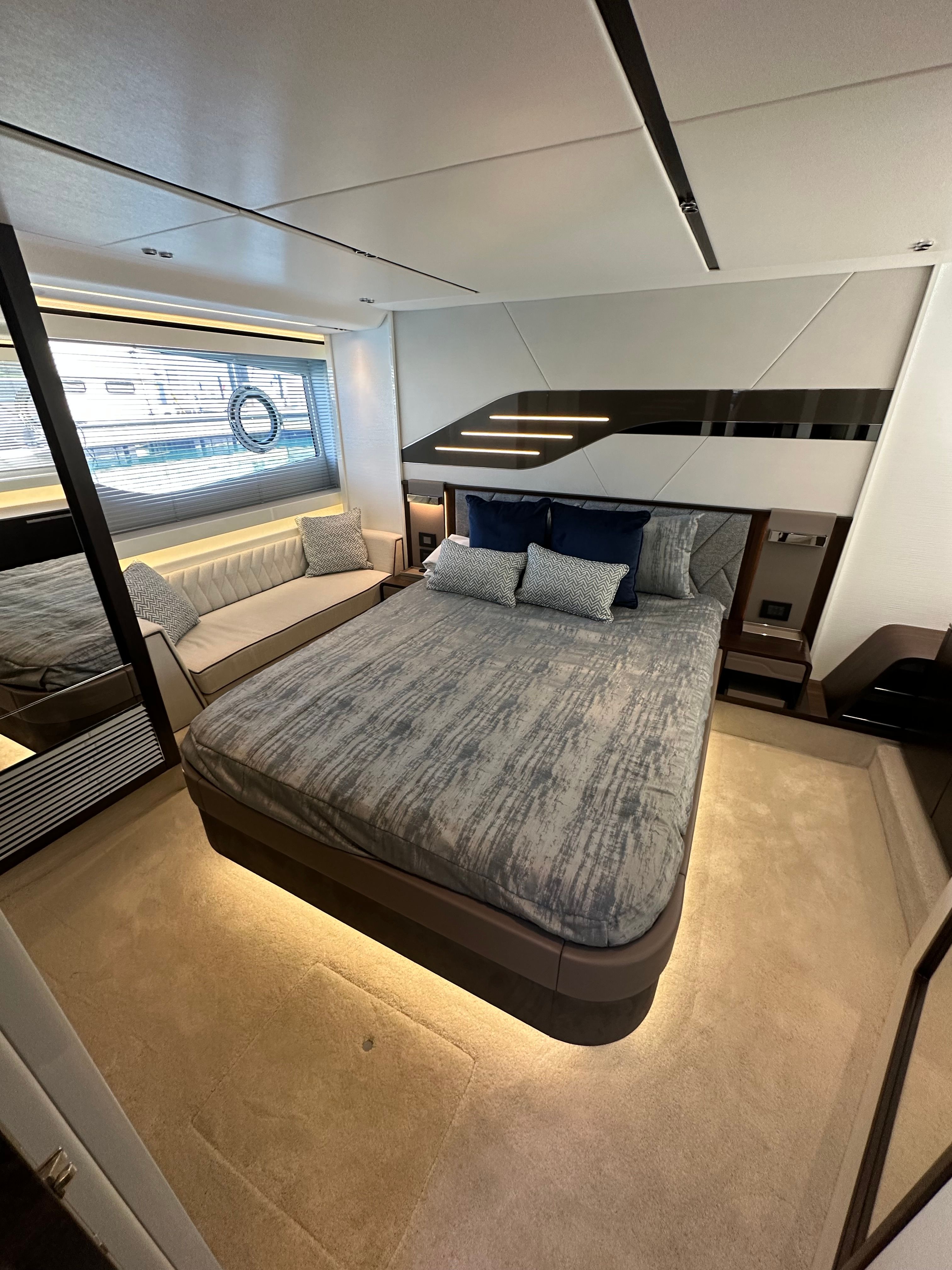 2021 Sunseeker Predator 60 EVO - 29