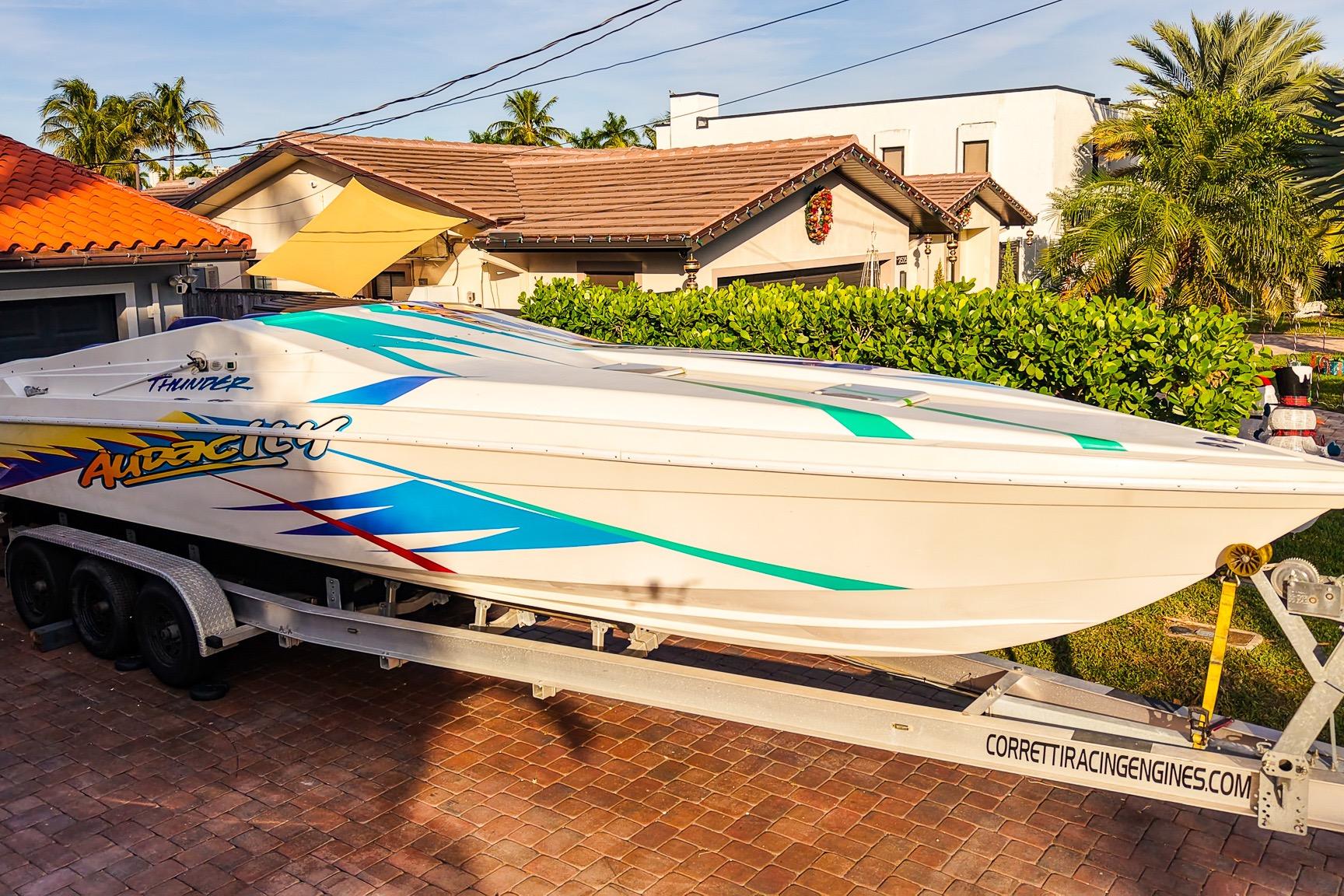 2000 Active Thunder 32