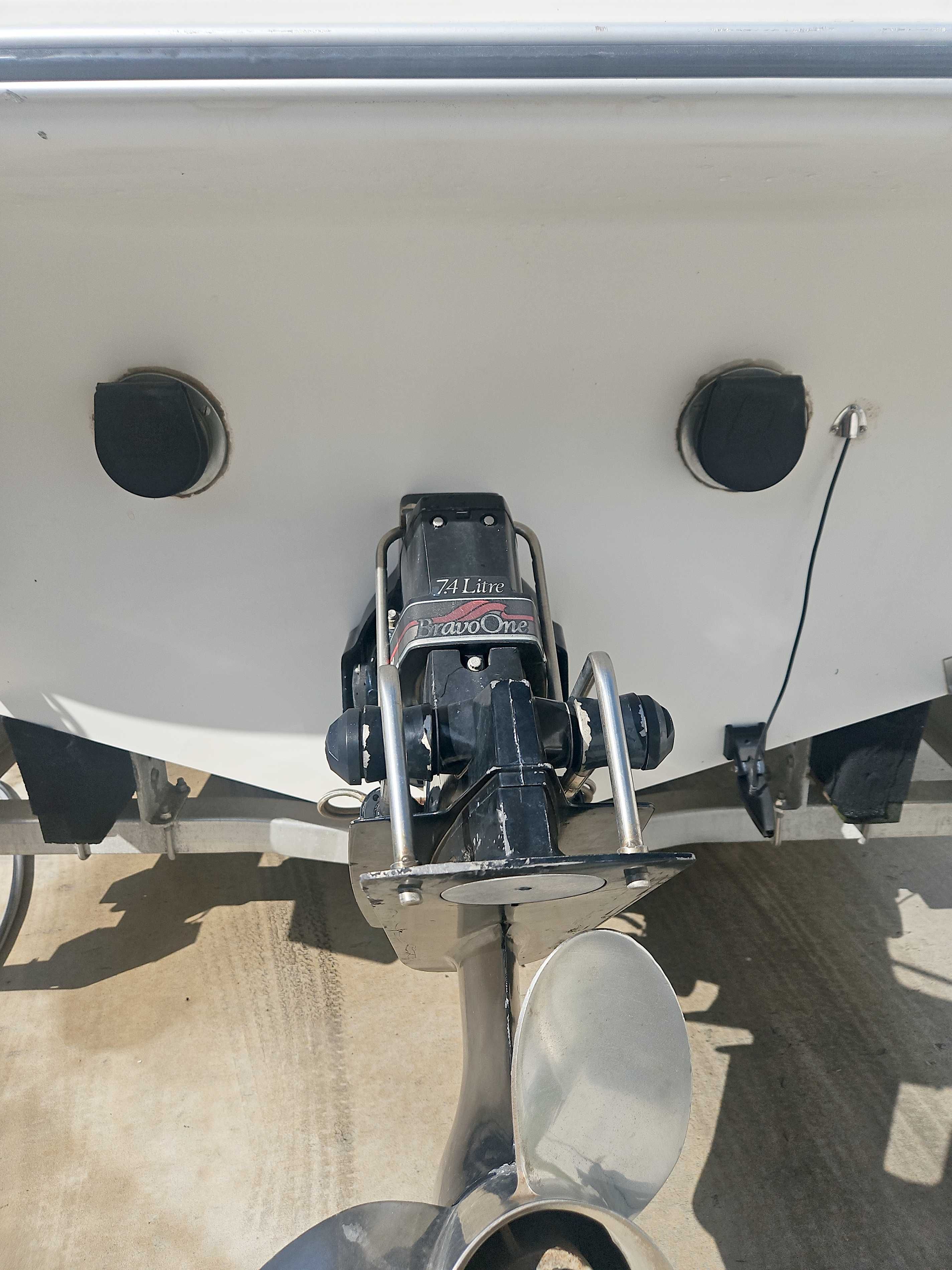 Close-up of the drive of a 1989 Sea Ray 260 Overnighter.