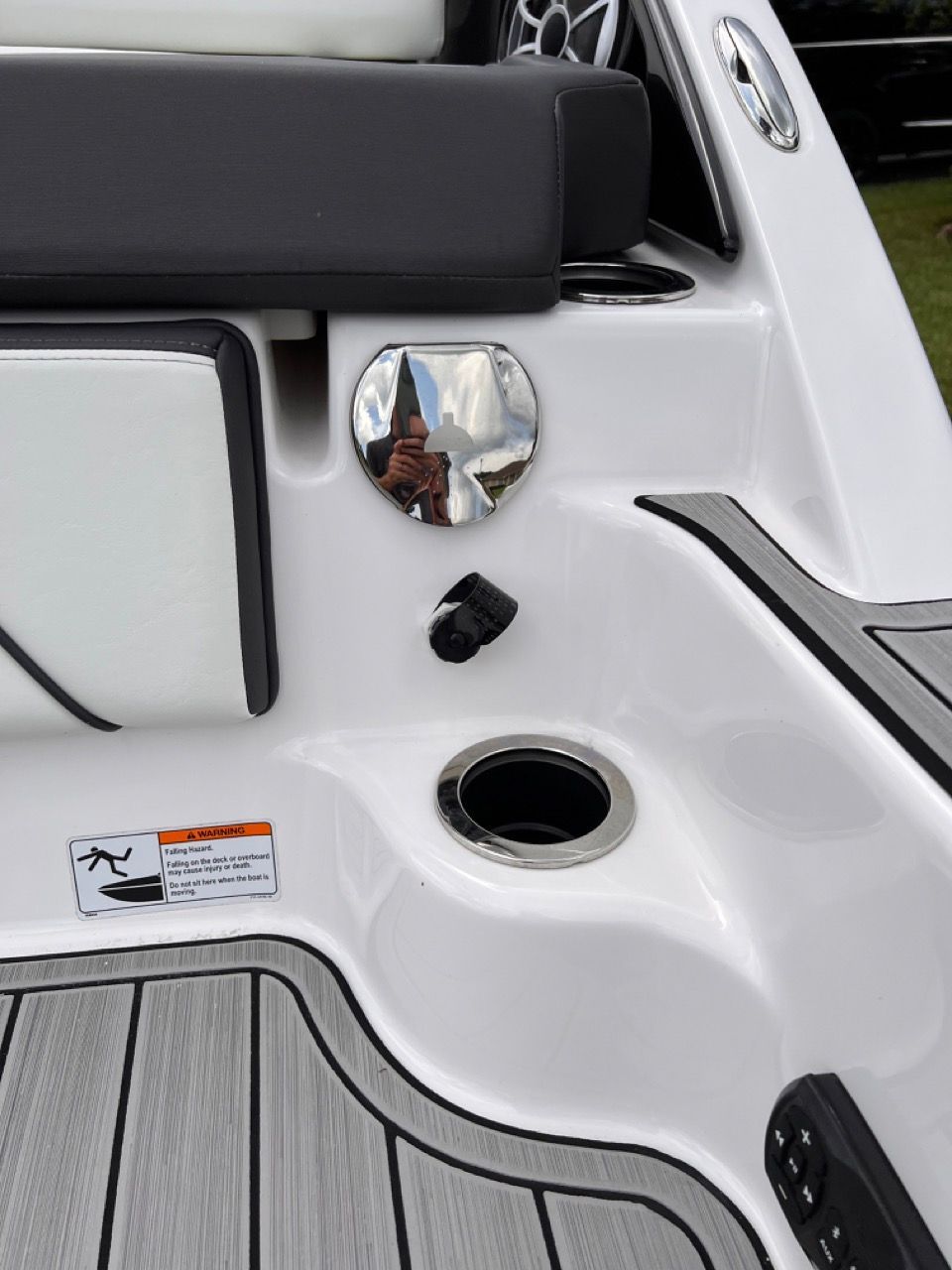 2023 Yamaha Boats 252S - 22