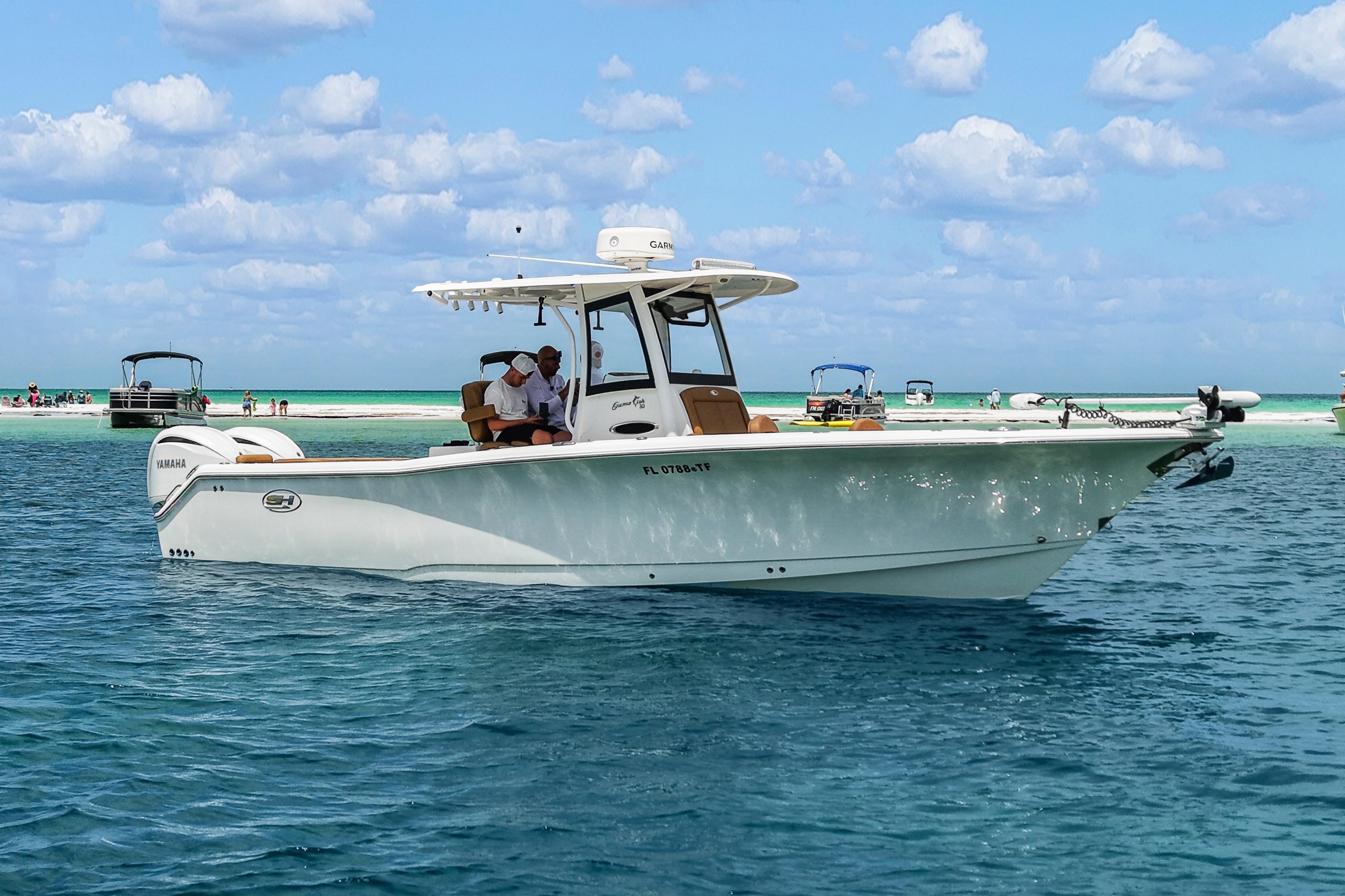 2022 Sea Hunt Gamefish 30 Forward Seating