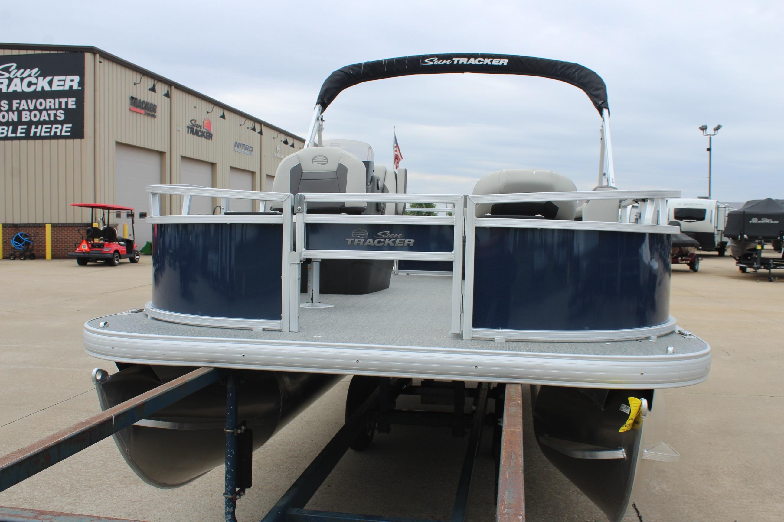 2026 Sun Tracker Bass Buggy 16 XL Select pontoon boat at dealership.