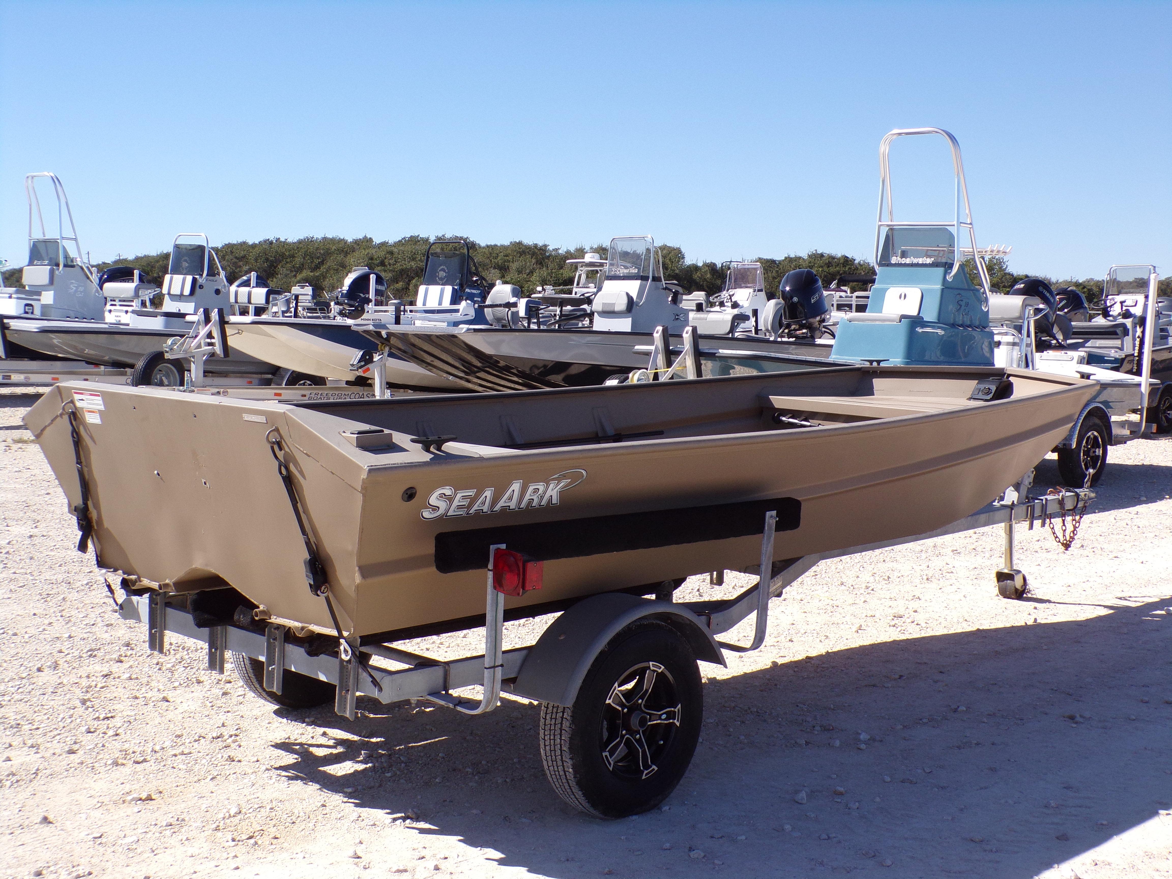 2023 SeaArk 1652 MVT - 8