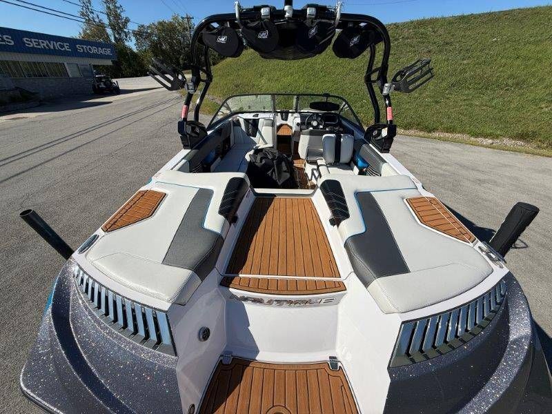 2015 Nautique G23 - 14