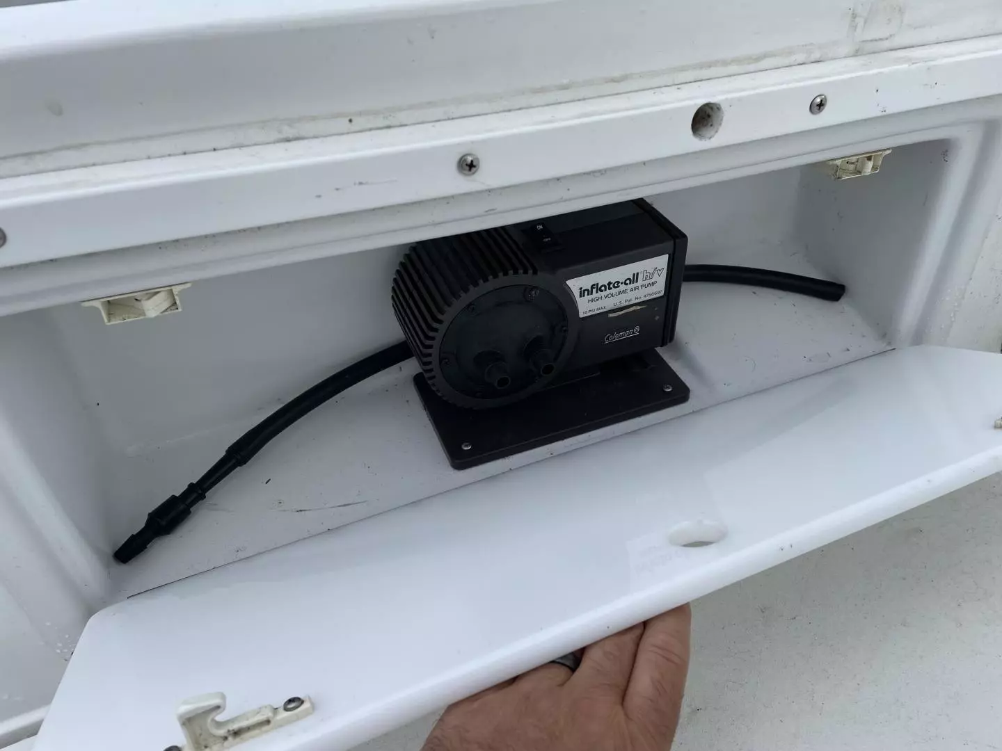 2001 Cobalt 206 Bowrider - Image 17